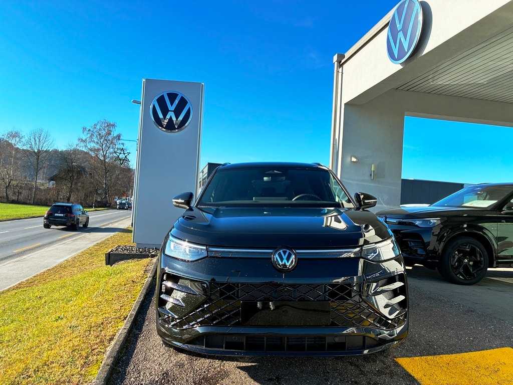 VW Tayron 2.0 TSI R-Line DSG 4Motion-image-3