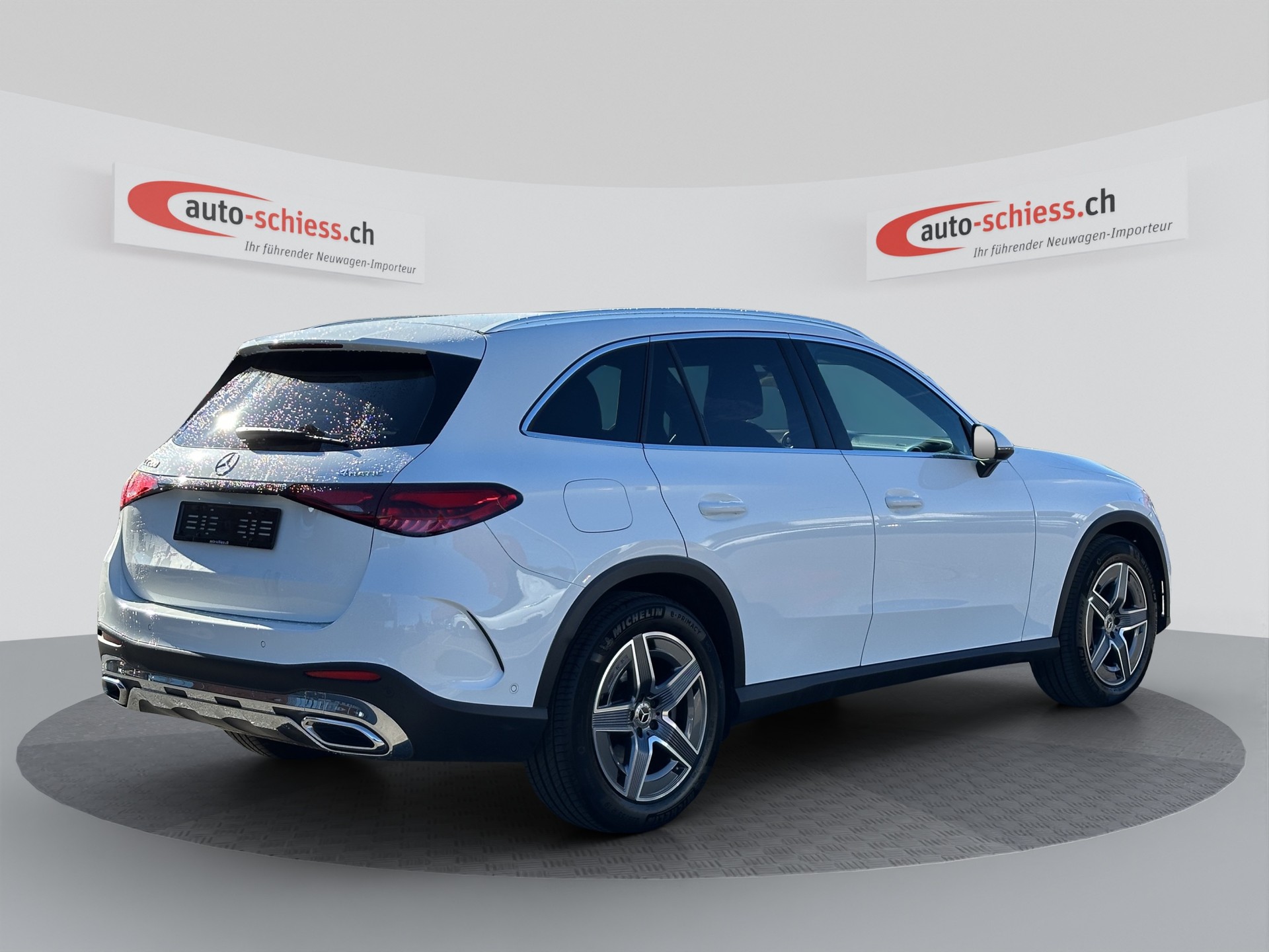 MERCEDES-BENZ GLC 200 4Matic AMG 9G-Tronic-image-4