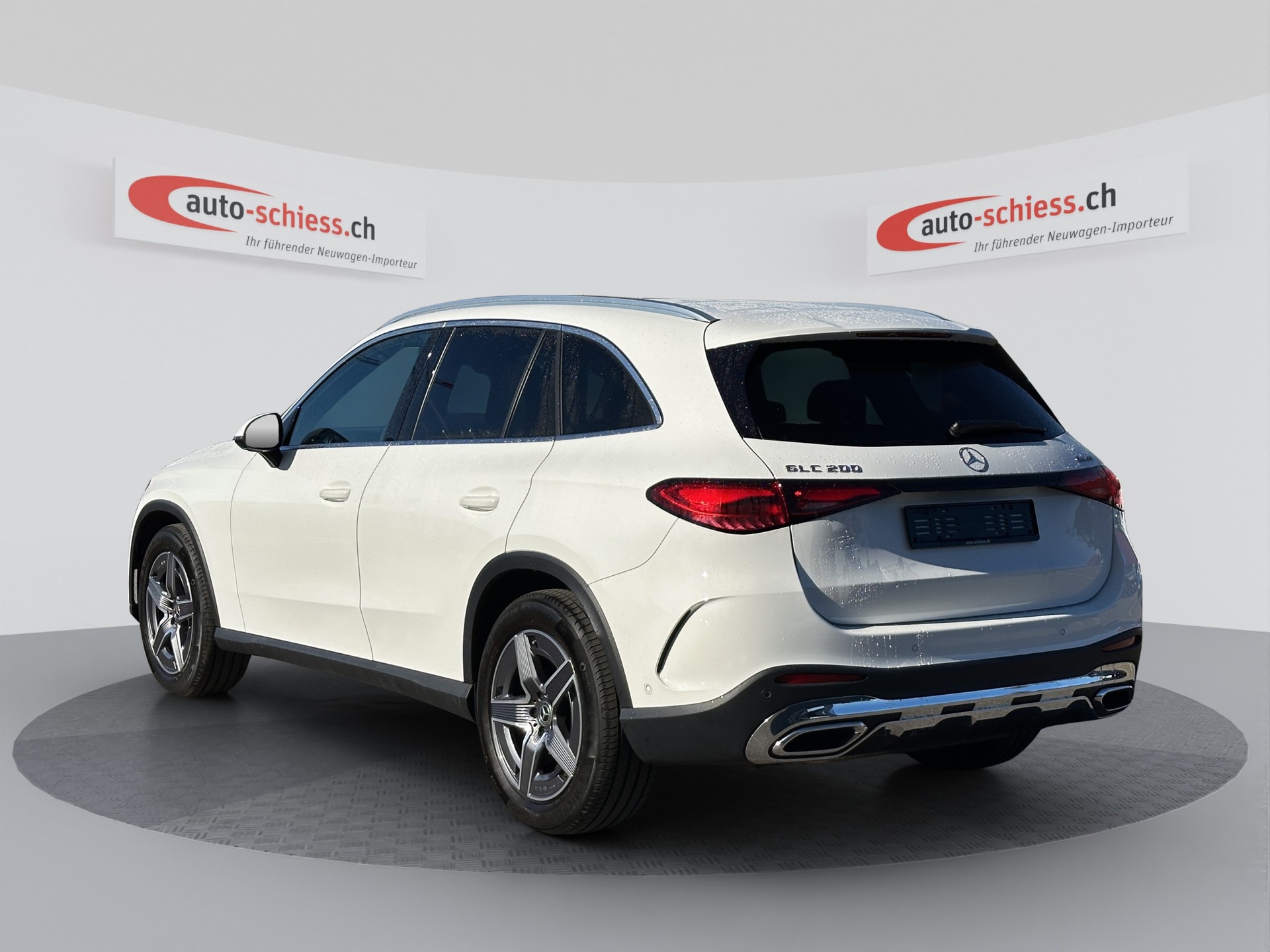 MERCEDES-BENZ GLC 200 4Matic AMG 9G-Tronic-image-2