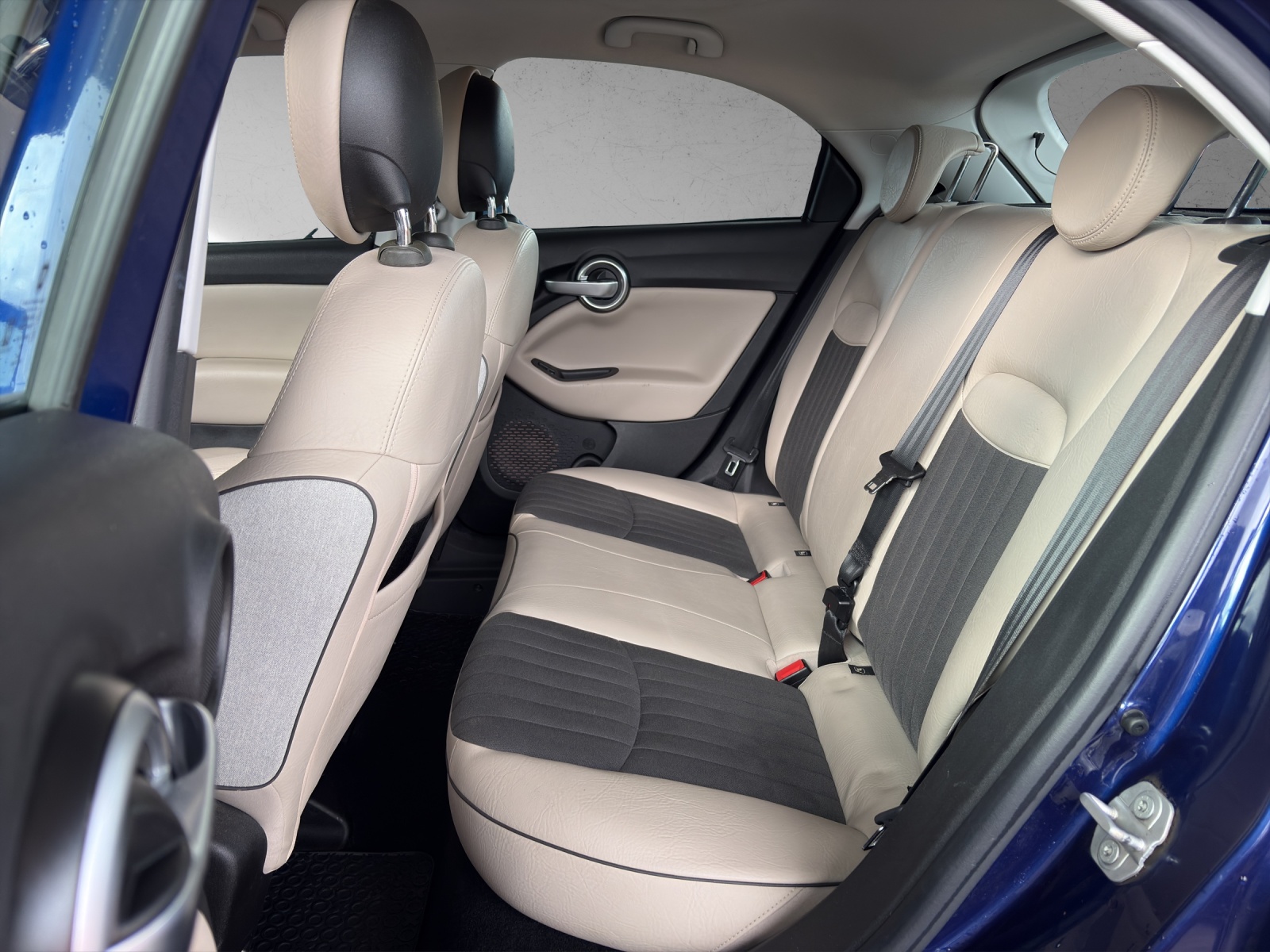 FIAT 500X 1.4T Lounge DCT-image-7