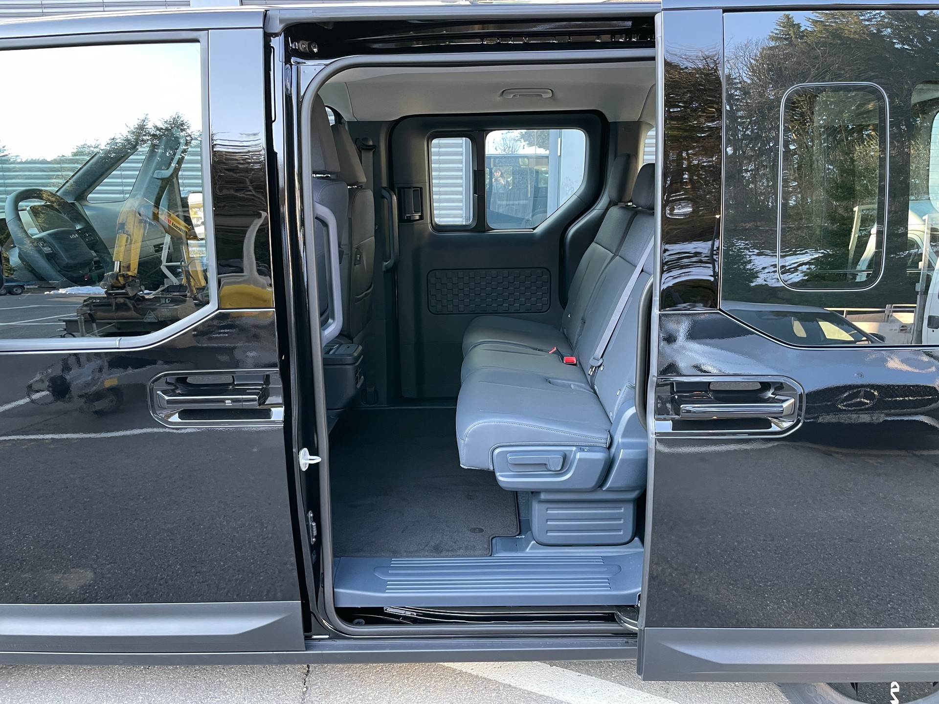 KIA PV5 71.2 kWh Elite-image-15
