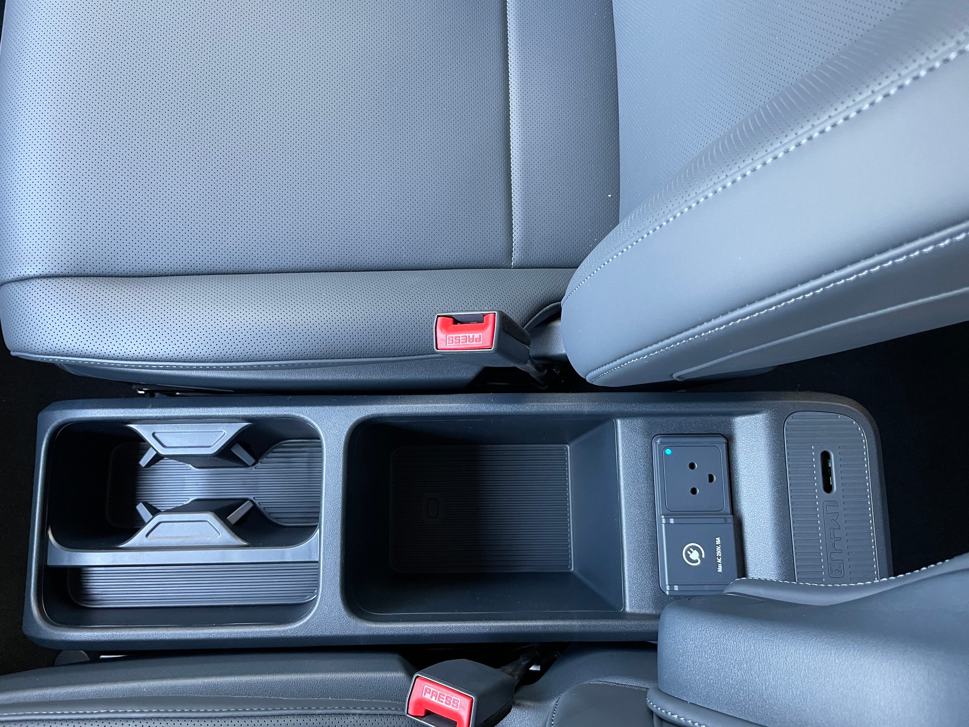 KIA PV5 71.2 kWh Elite-image-30
