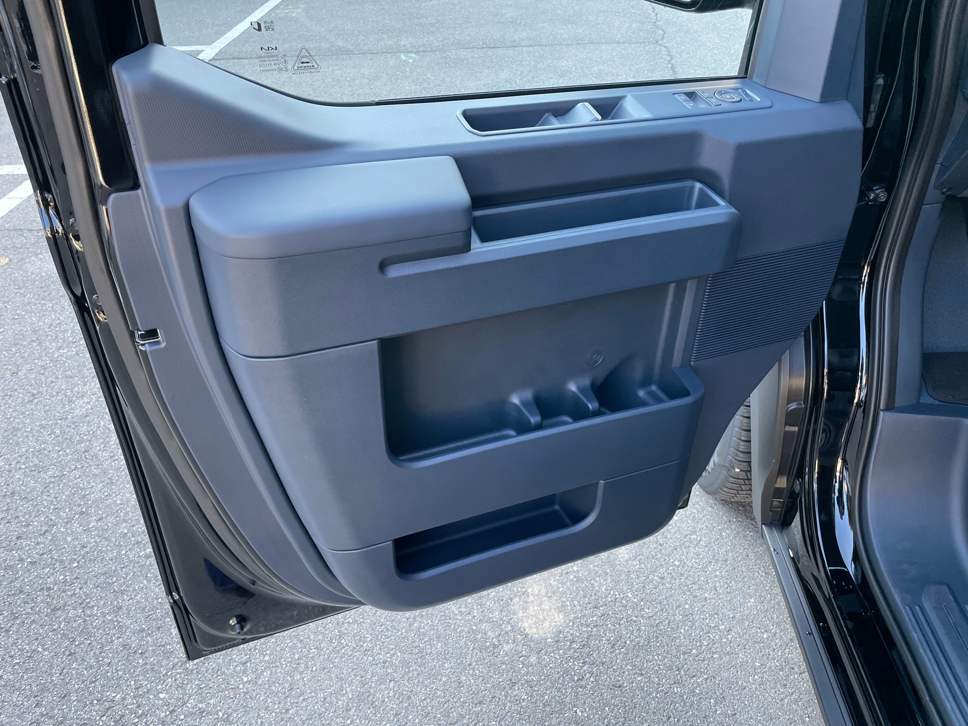 KIA PV5 71.2 kWh Elite-image-12
