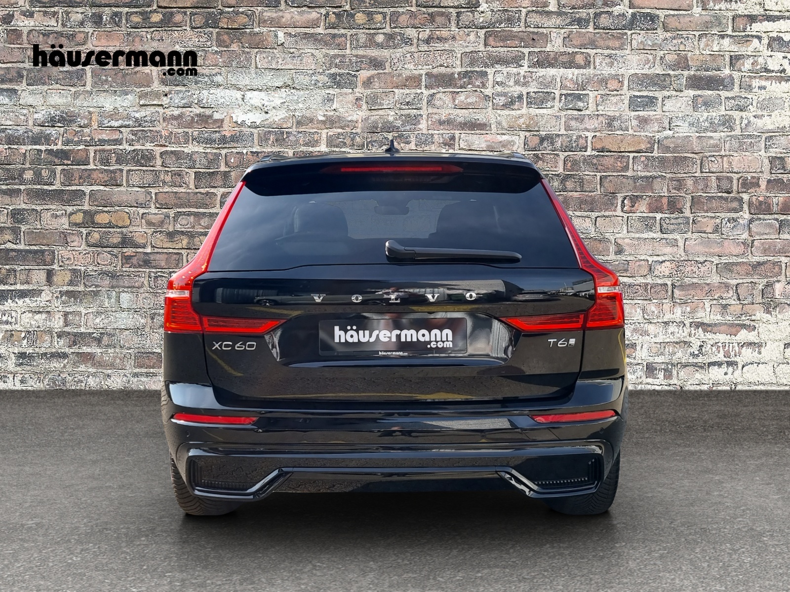 VOLVO XC60 2.0 T6 TE Plus Dark eAWD-image-4