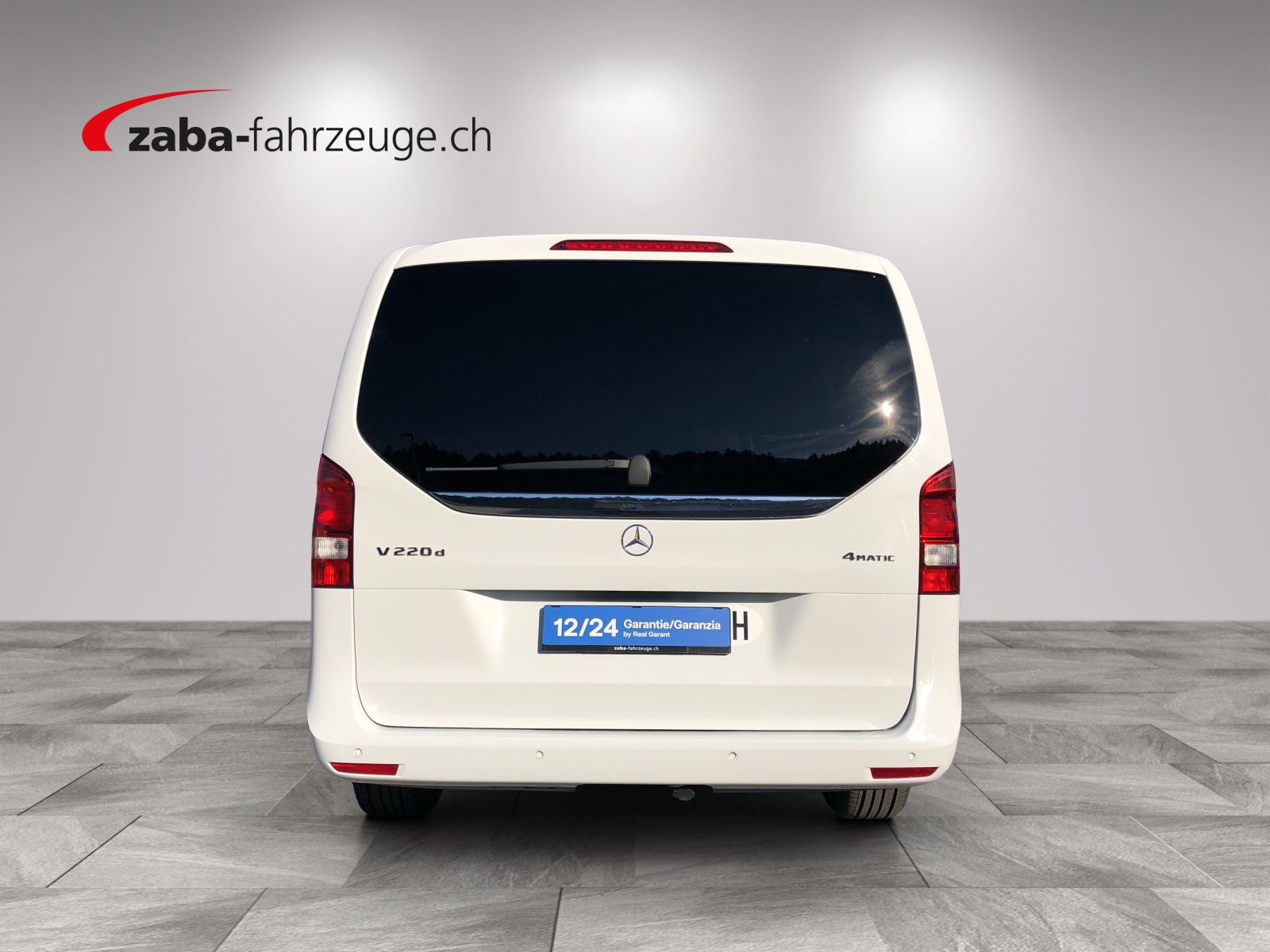 MERCEDES-BENZ V 220 d lang 4Matic 7G-Tronic-showroom-element-3