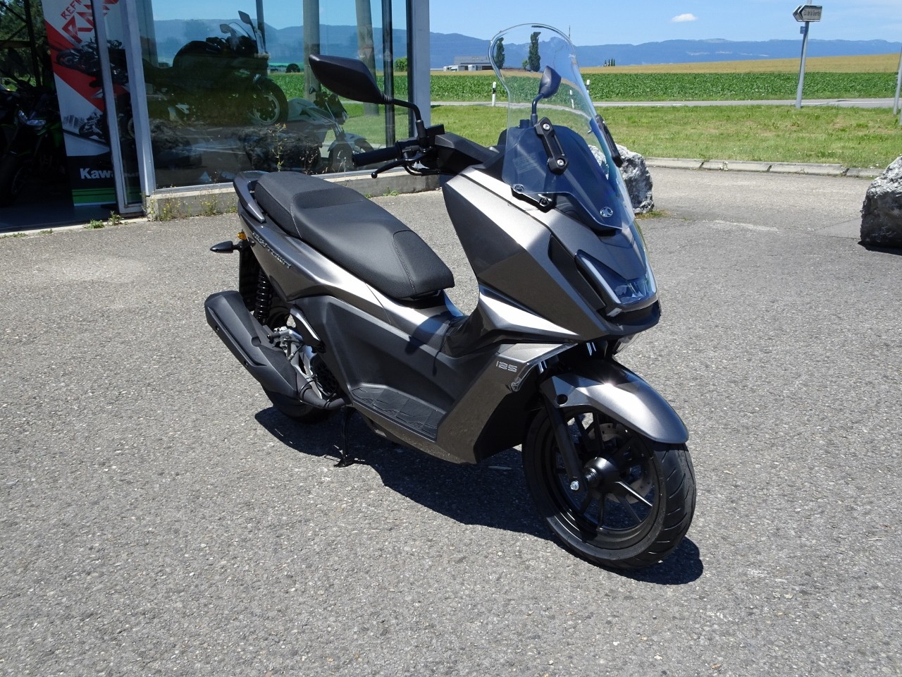KYMCO Sky Town 125-showroom-element-1