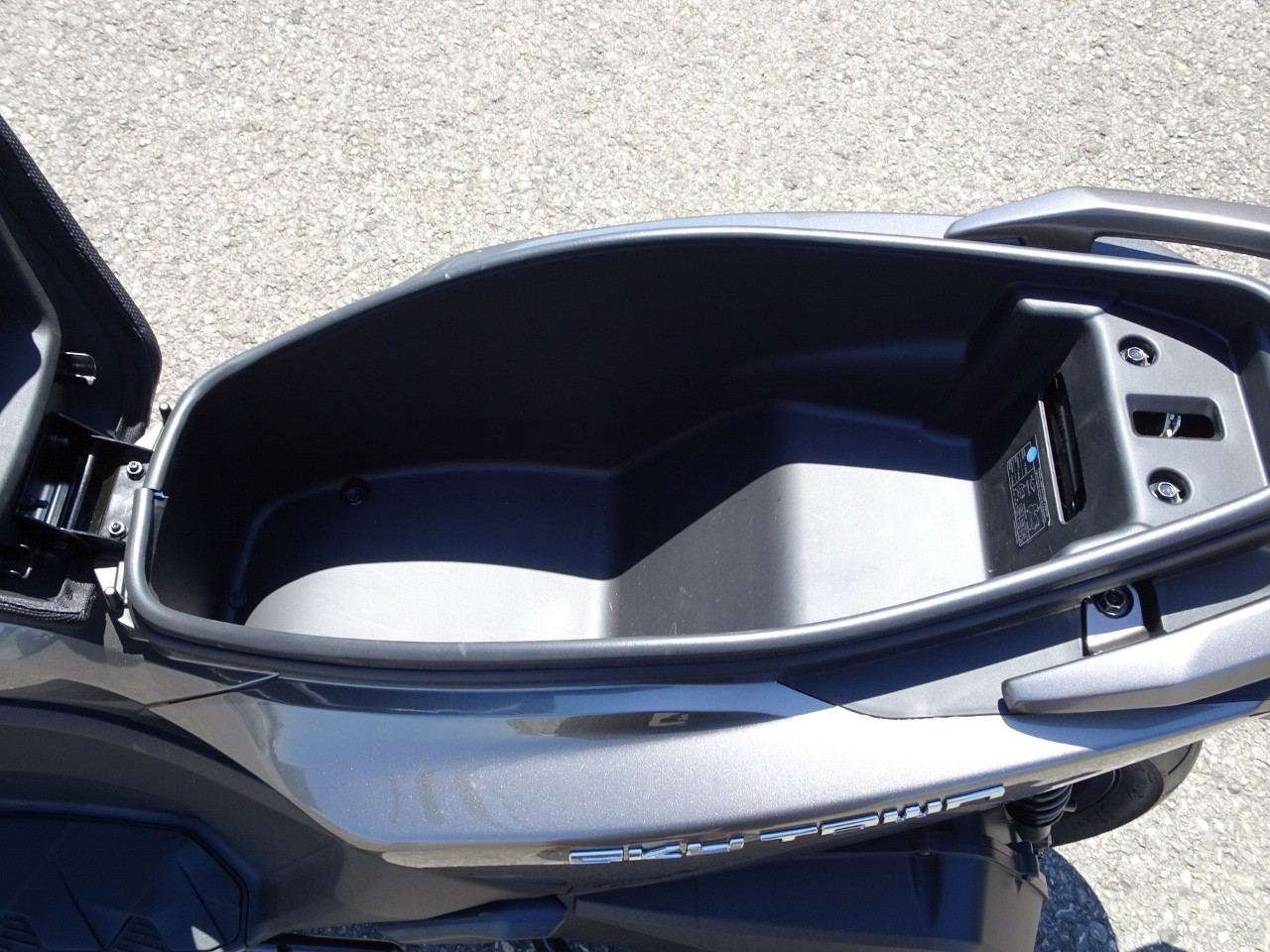 KYMCO Sky Town 125-image-4