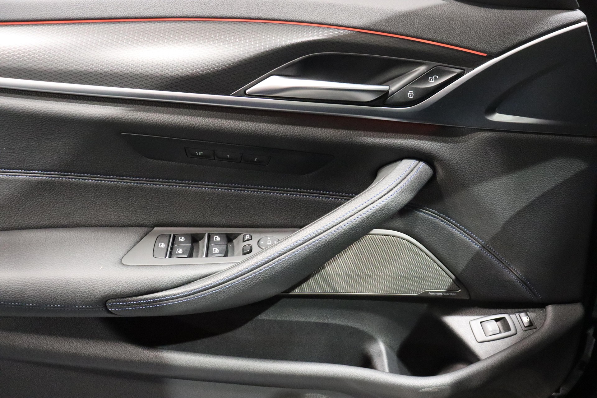 BMW 530e xDrive SAG Touring-image-20