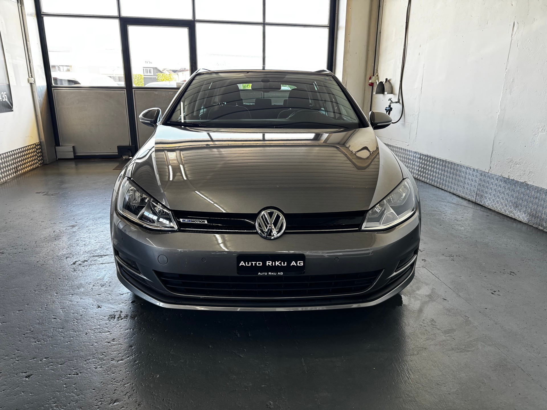 VW Golf 1.0 TSI BlueMotion Comfortline DSG-showroom-element-3