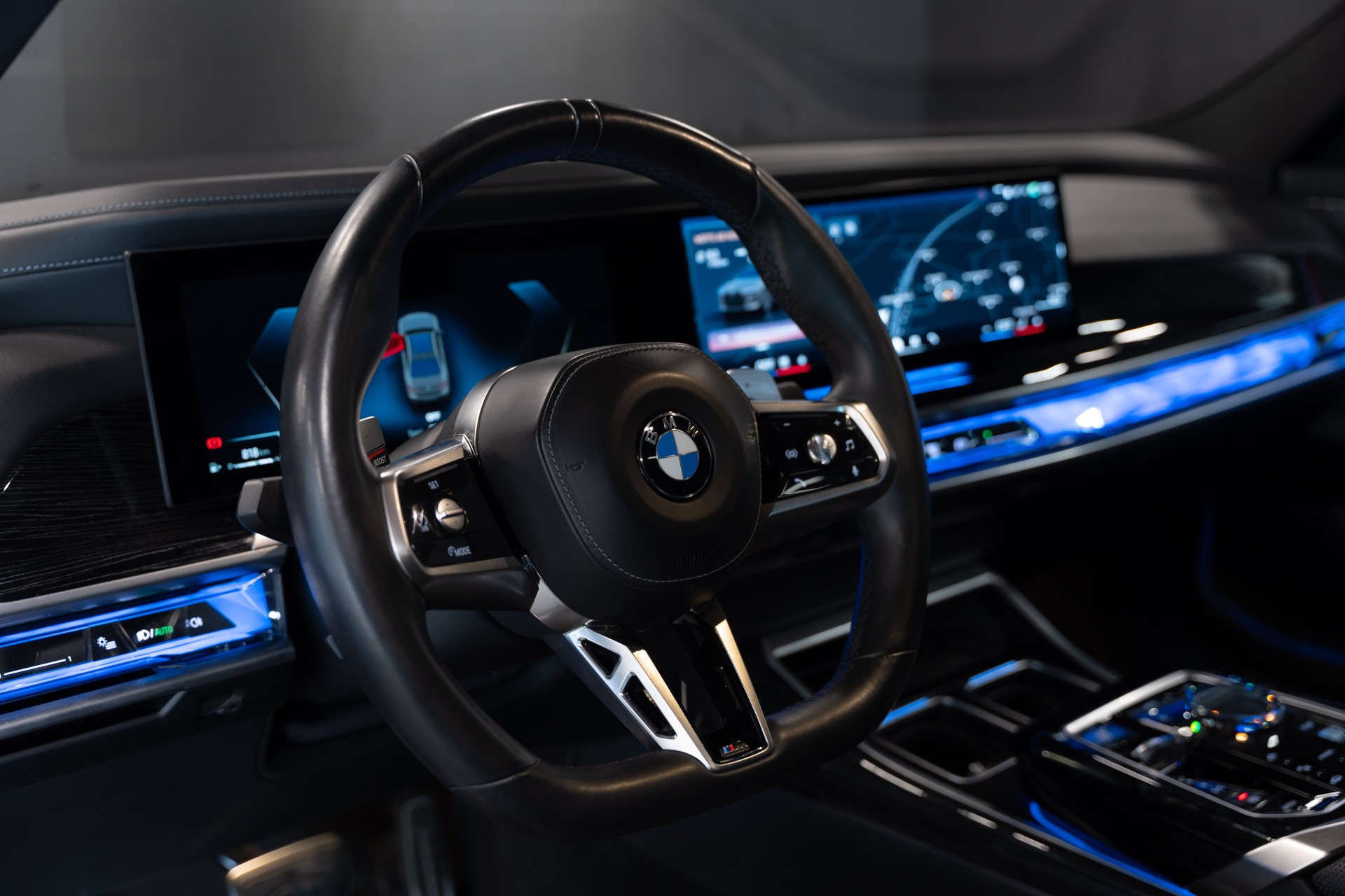BMW 740d xDrive 48V M Sport Pro Steptronic / Theatre Screen / Sonderlackierung / BMW Individual / Top Gepflegt-image-5