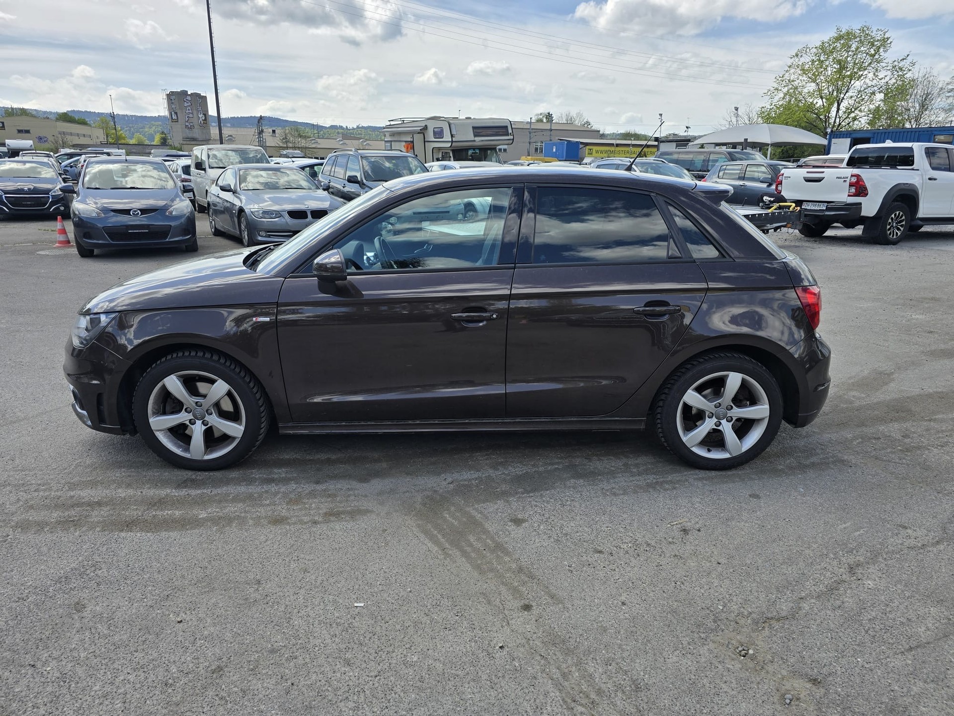 AUDI A1 Sportback Sport S- Line 1.4 TFSI Ambition S-tronic-image-7