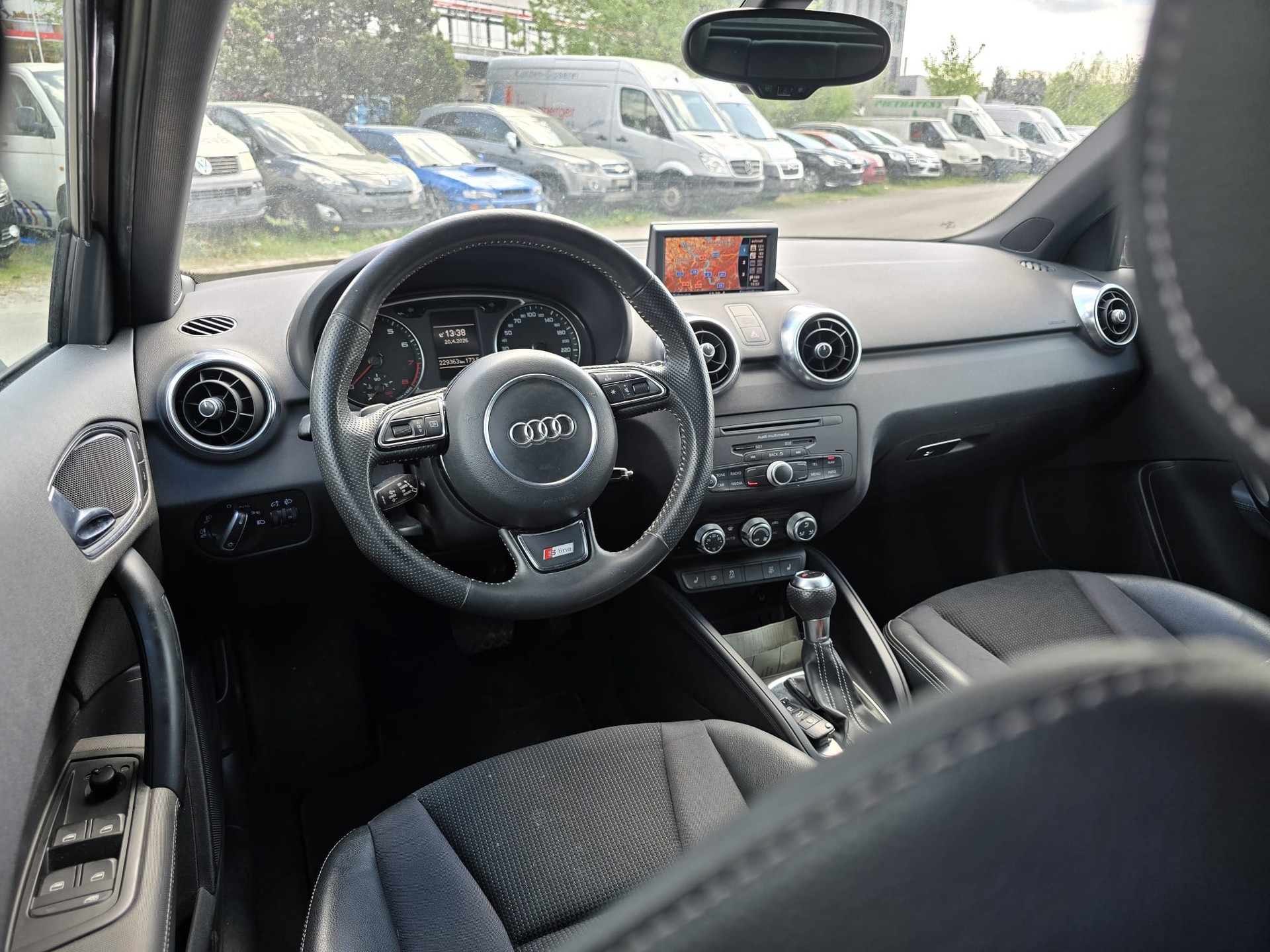 AUDI A1 Sportback Sport S- Line 1.4 TFSI Ambition S-tronic-image-10