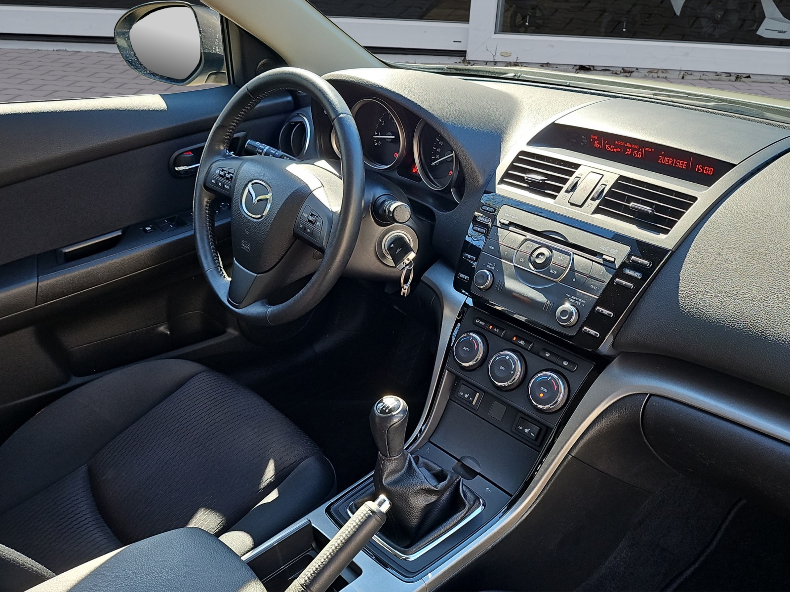 MAZDA 6 2.0 16V DISI Exclusive-image-12