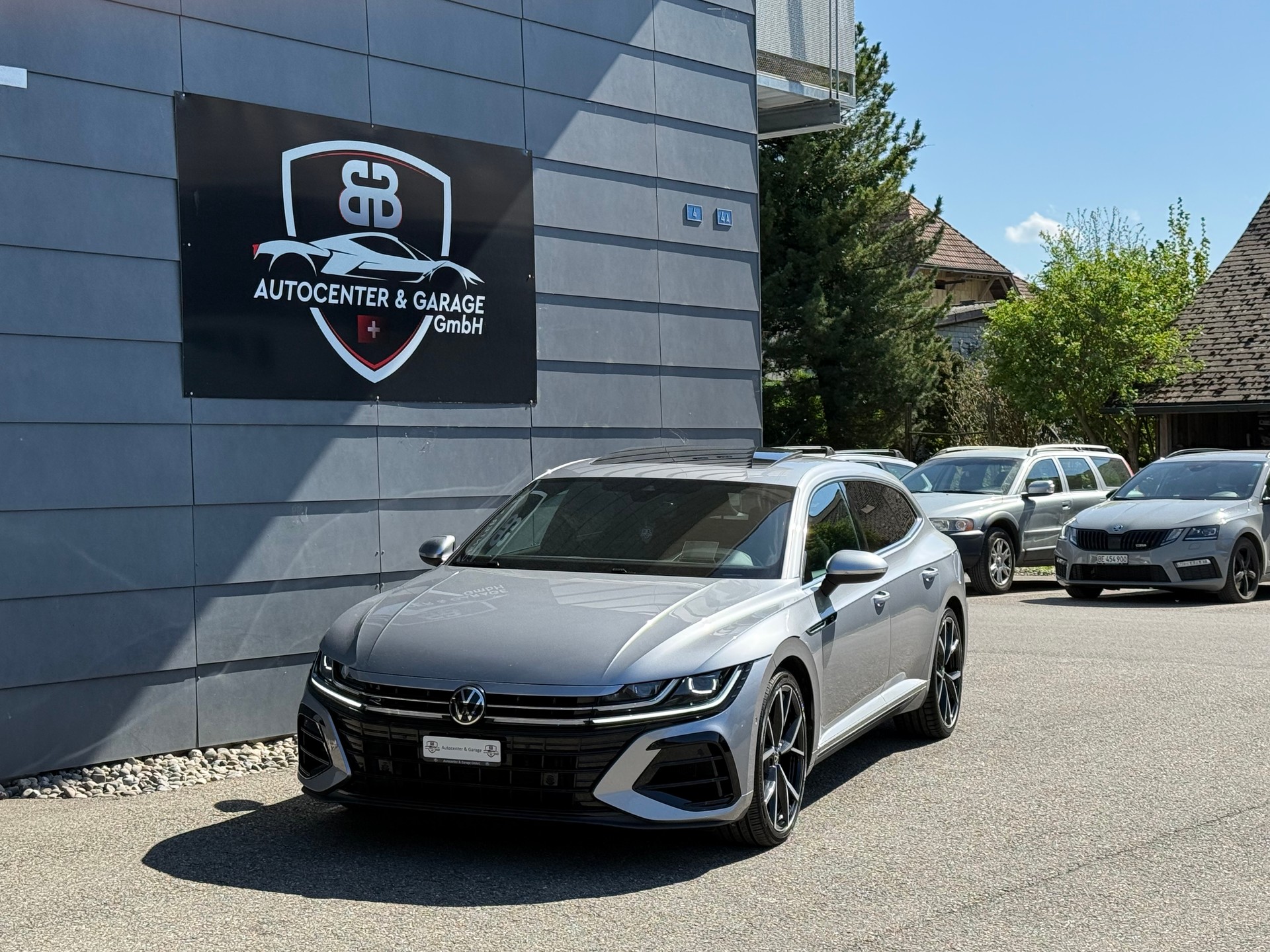 VW Arteon SB 2.0 TSI R 4Motion DSG-image-0
