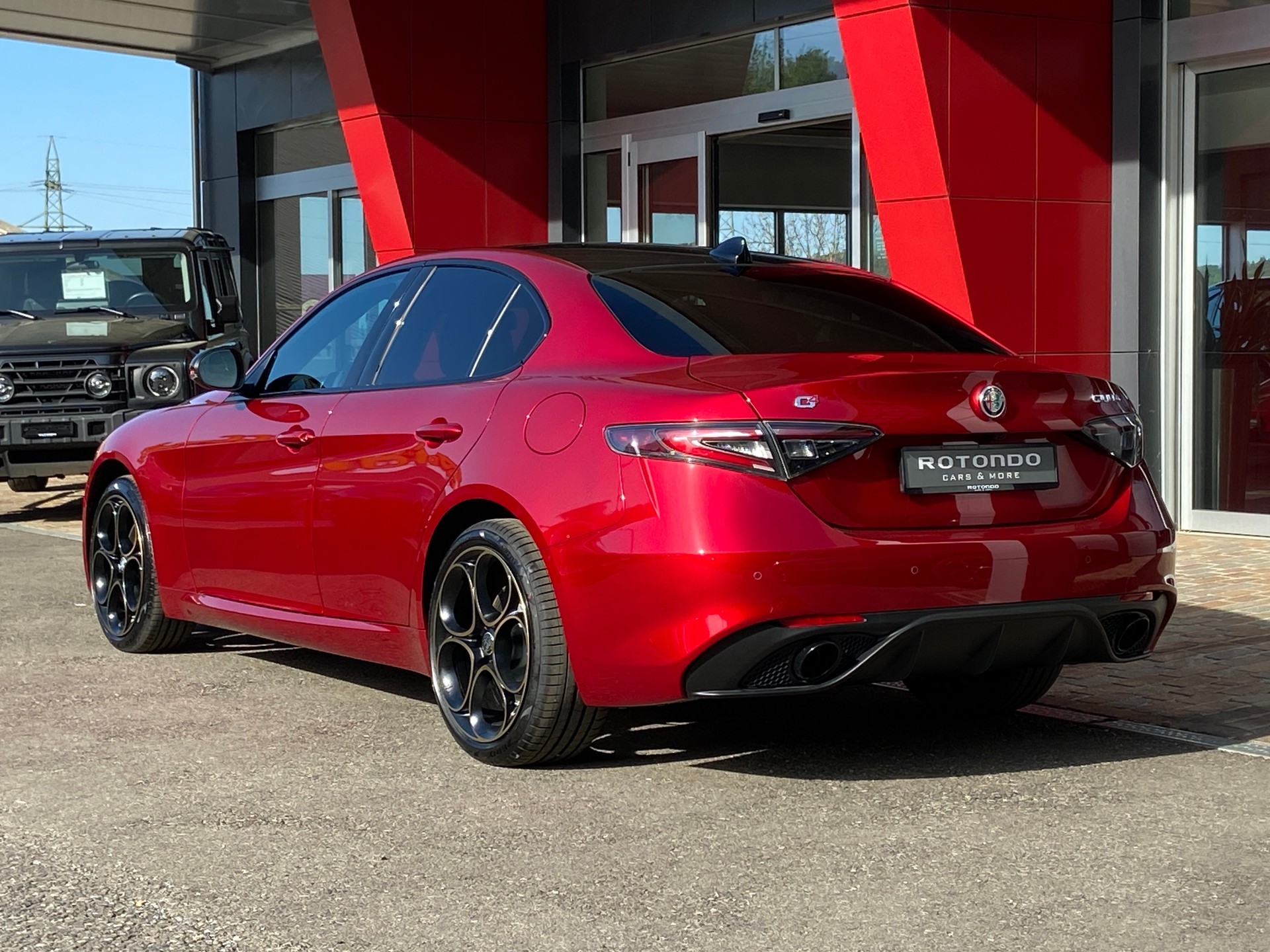 ALFA ROMEO Giulia 2.0 Intensa Sky Q4 AT8-image-18