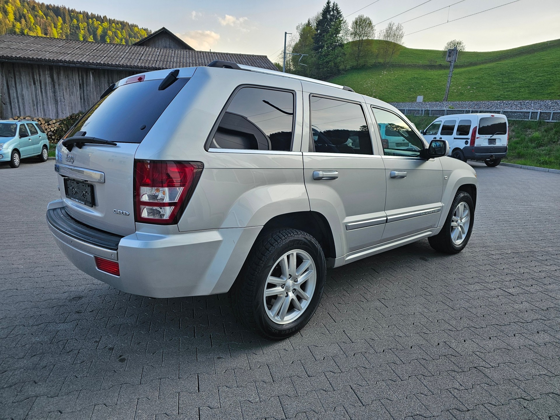 JEEP Gr.Cherokee 3.0 CRD Overland Automatic-image-3