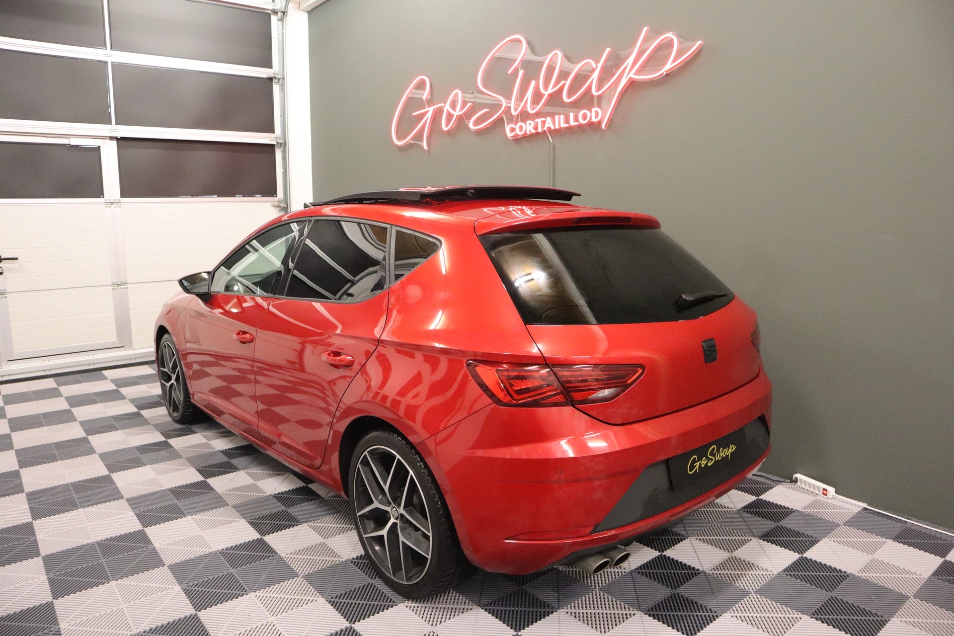 SEAT Leon 1.4 TSI ACT FR DSG-image-2