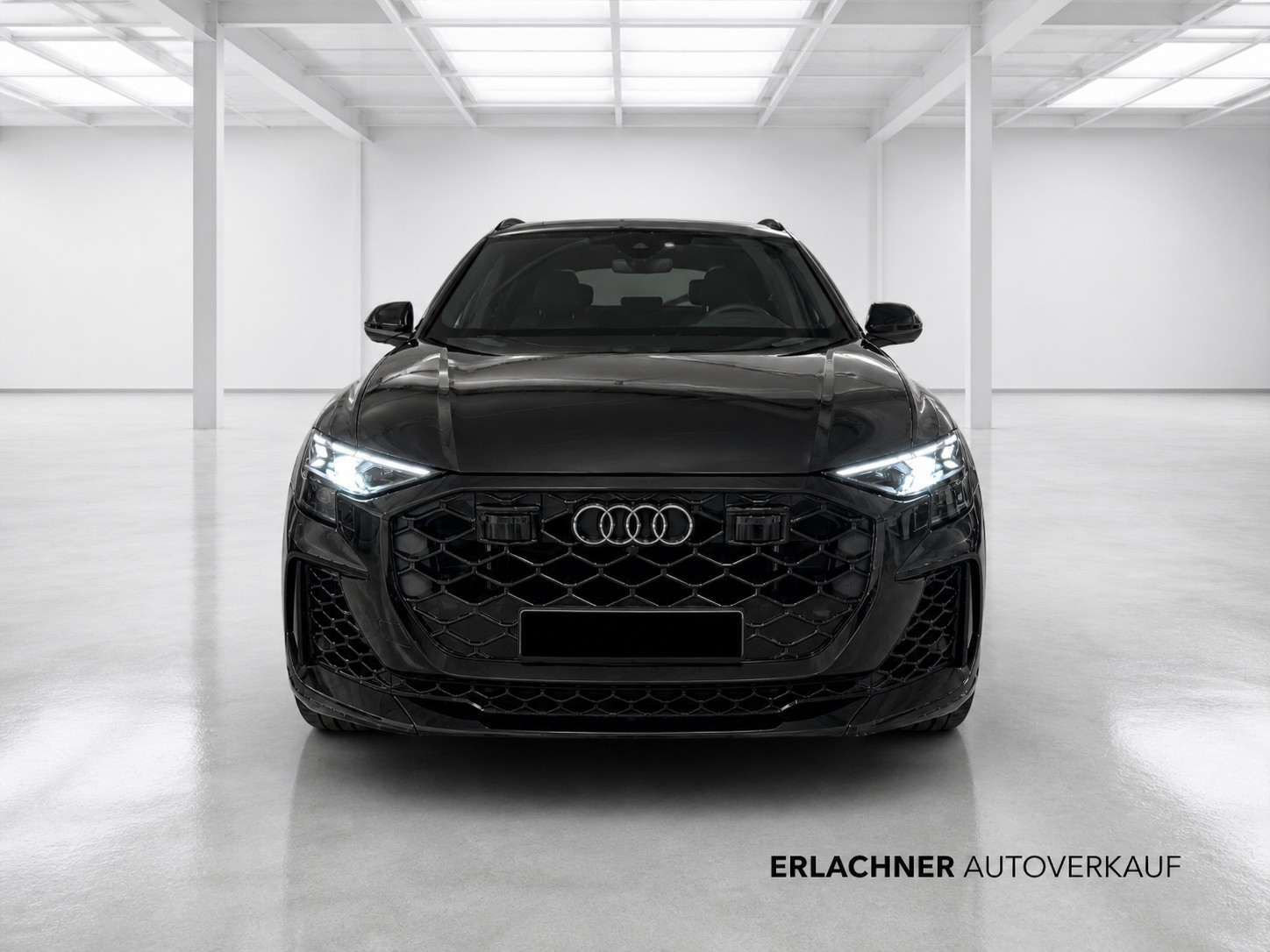 AUDI RSQ8 quattro-image-2