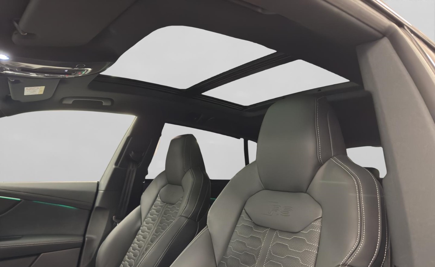 AUDI RSQ8 quattro-image-12