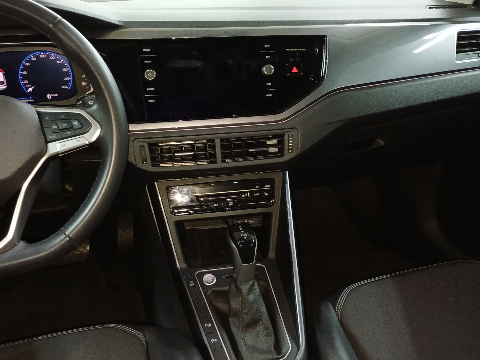 VW Taigo 1.5 TSI Style DSG-image-10