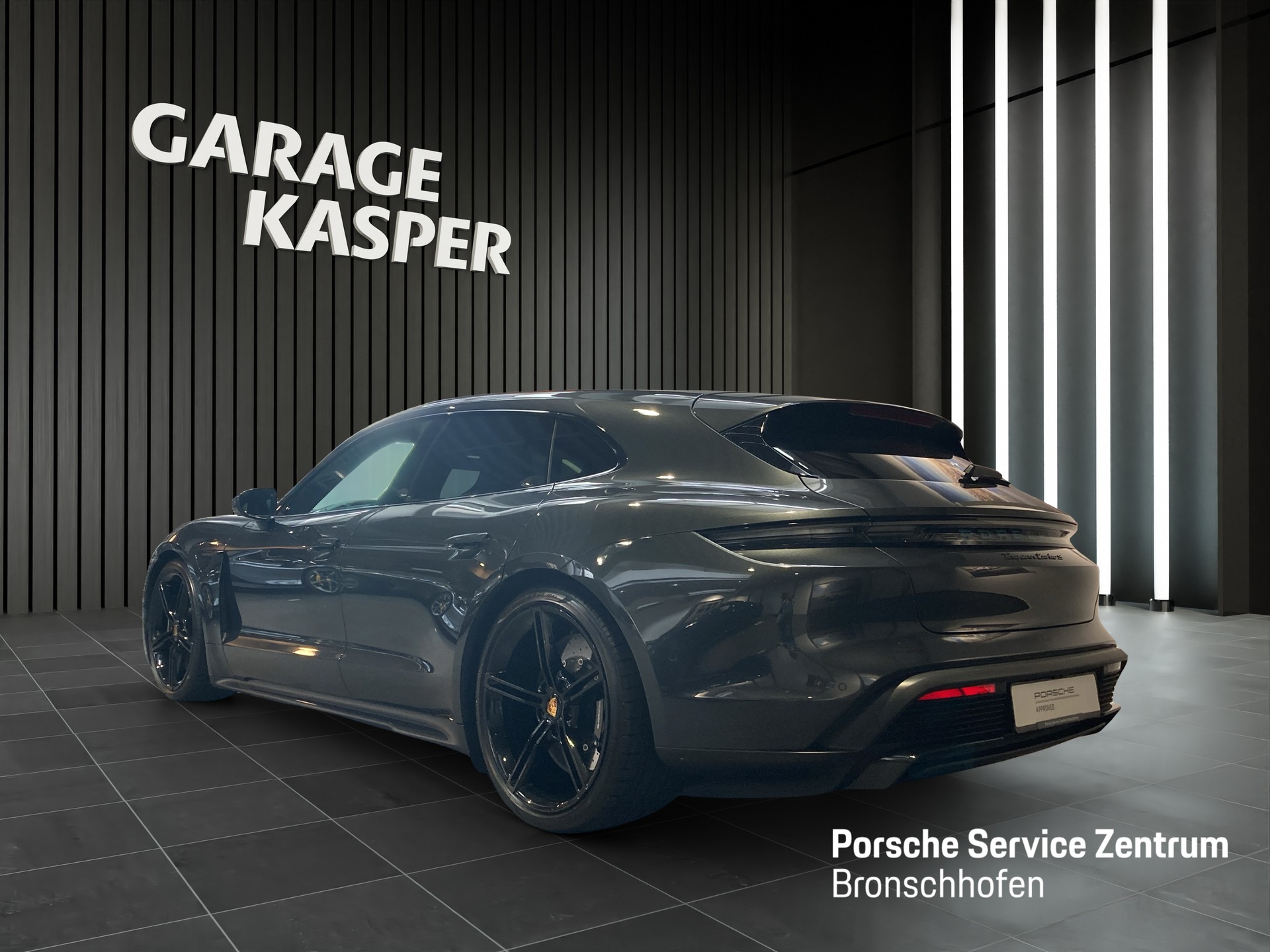 PORSCHE Taycan Turbo S Sport Turismo-image-2
