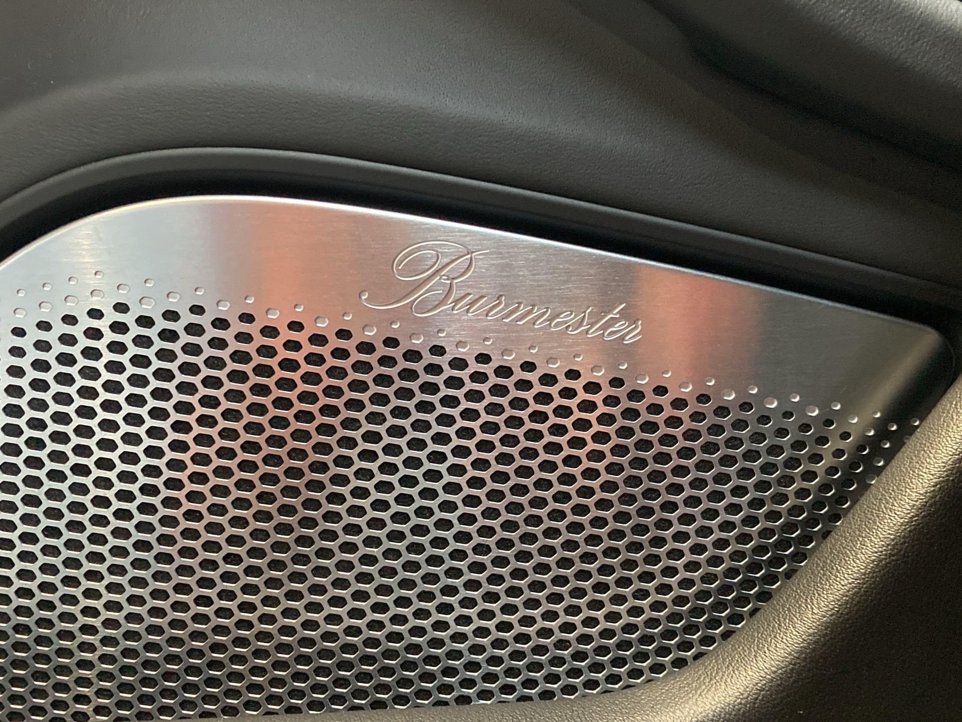 PORSCHE Taycan Turbo S Sport Turismo-image-21