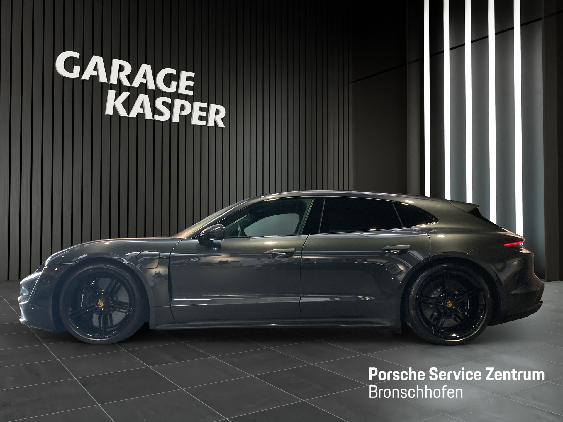 PORSCHE Taycan Turbo S Sport Turismo-image-1