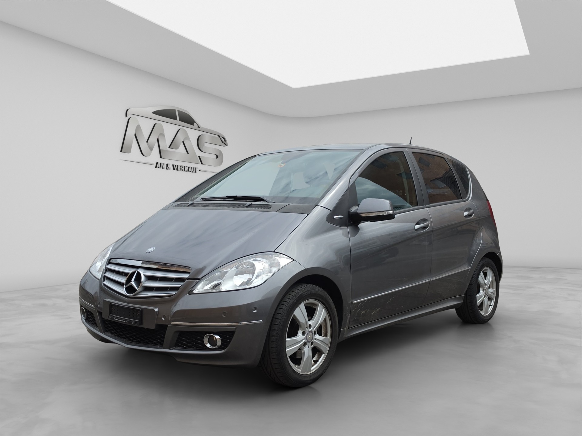 MERCEDES-BENZ A 180 (170) Avantgarde Autotronic