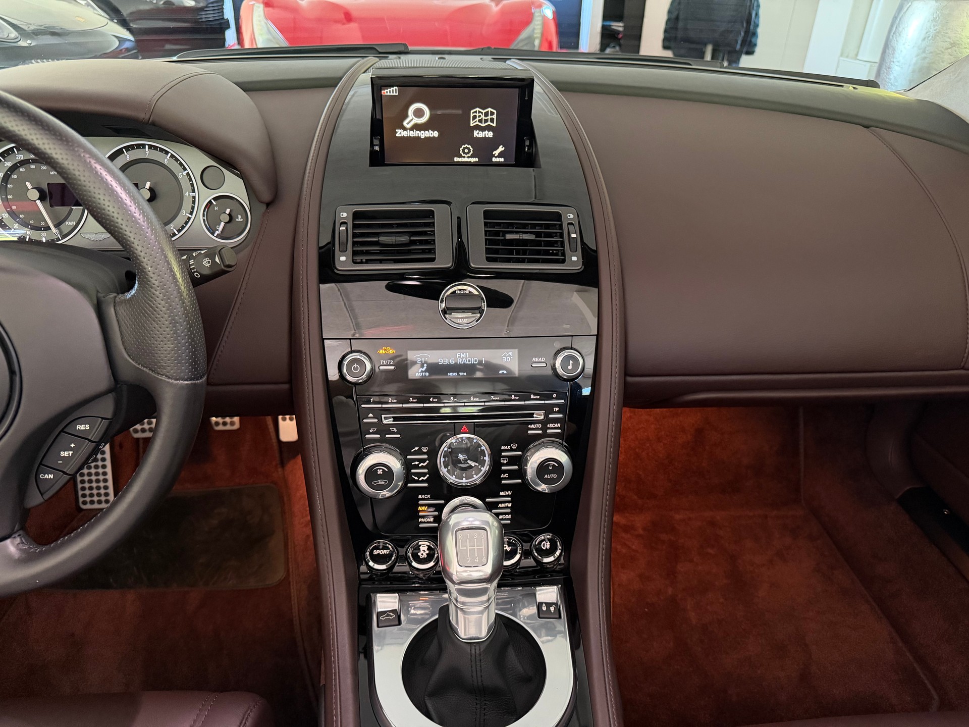 ASTON MARTIN V12 Vantage 5.9 Nr. 77 of 101-image-15