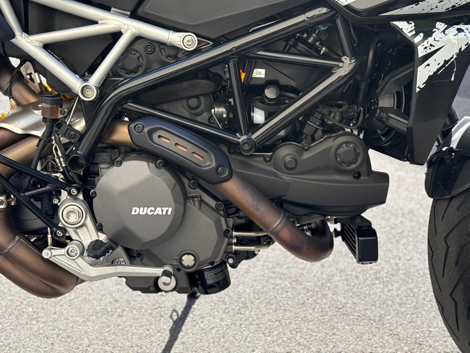 DUCATI Hypermotard 950 RVE-image-11