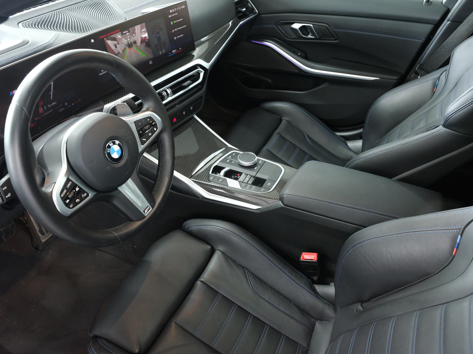BMW M340d xDrive 48V Steptronic M Sport Pro *Schiebedach* *Widescreen* *Carbon Packet*-image-15