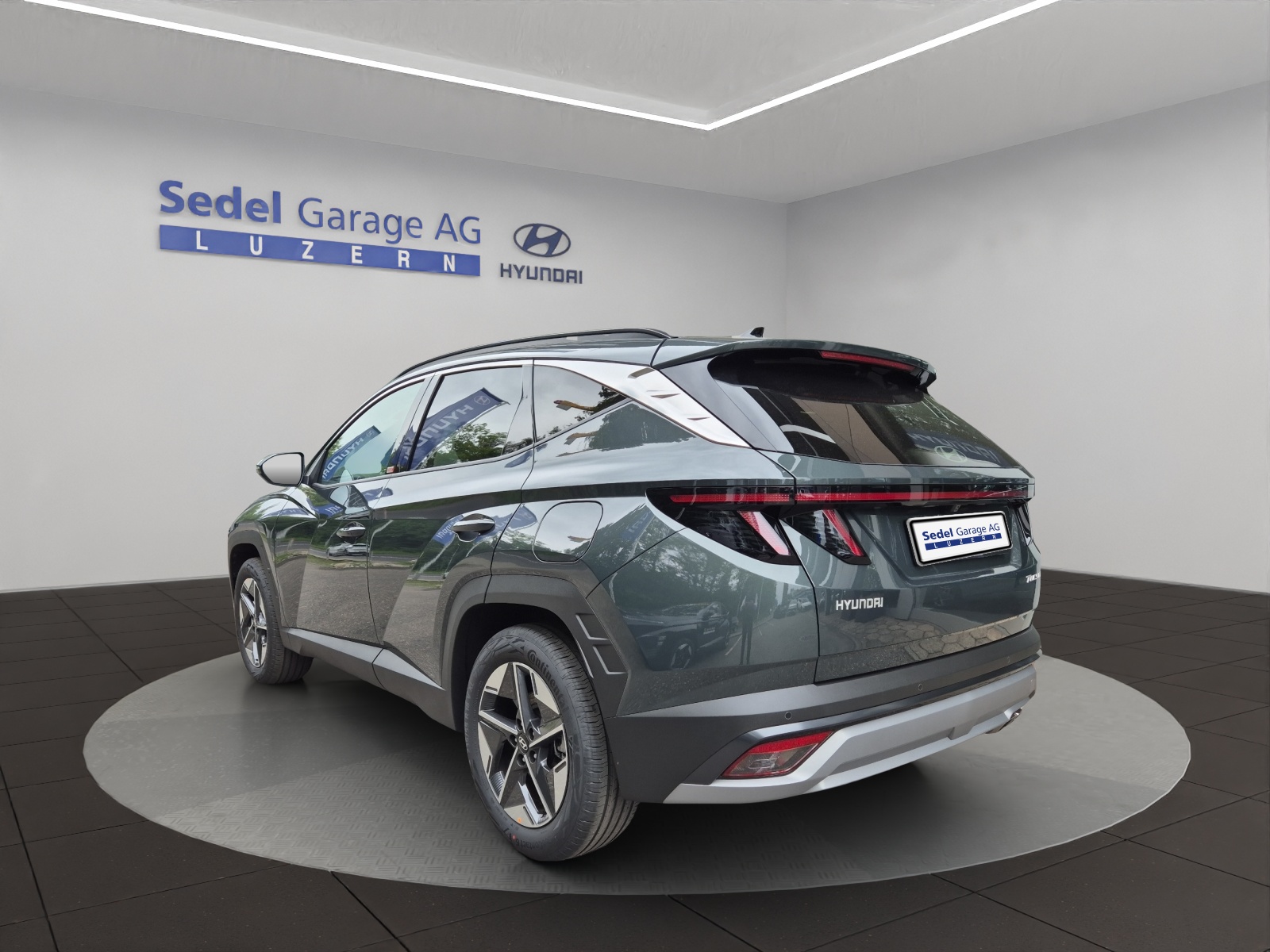 HYUNDAI Tucson 1.6 T-GDi Amplia 2WD-image-3