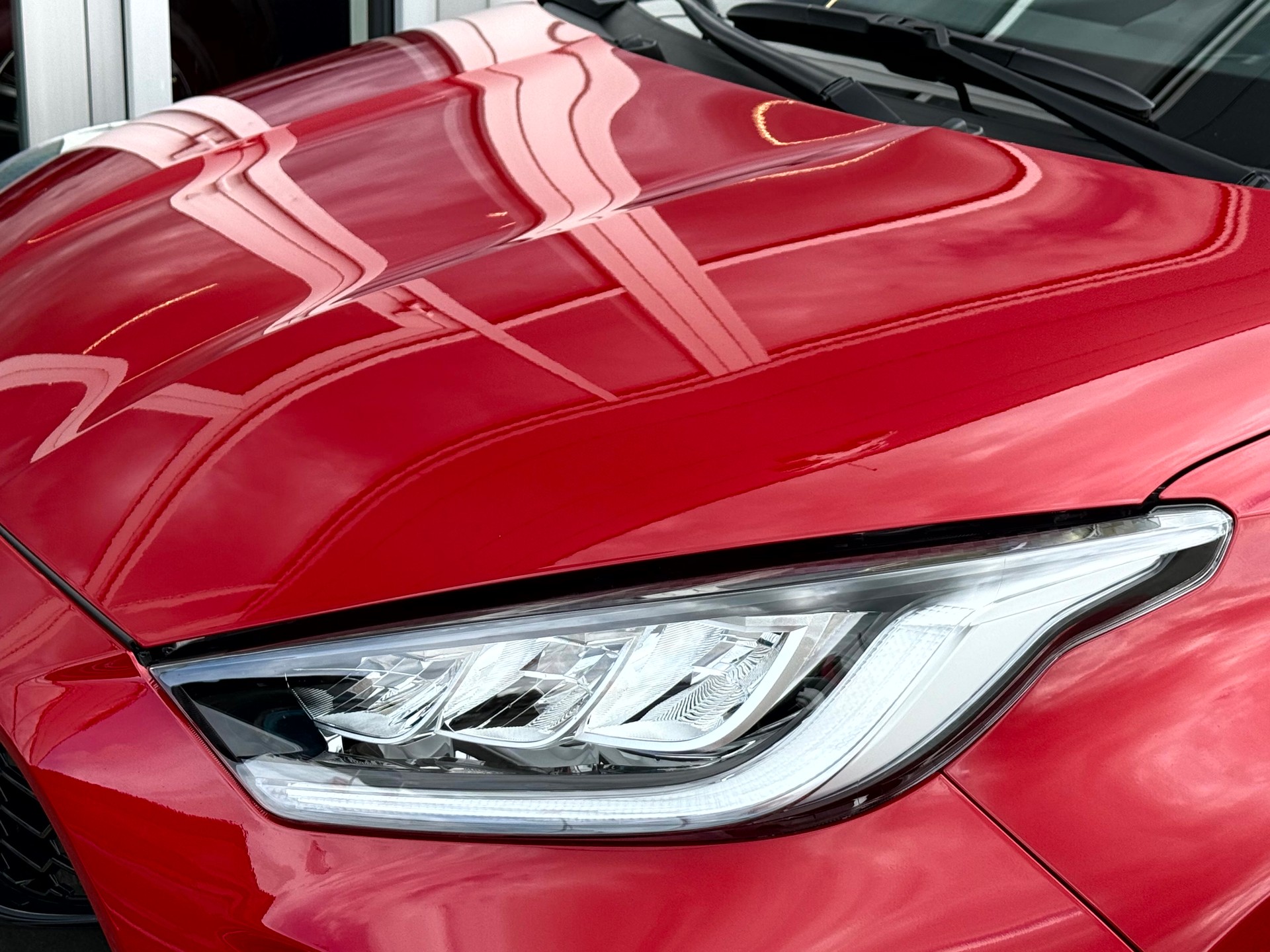TOYOTA Yaris 1.5 GR Sport e-CVT-image-2