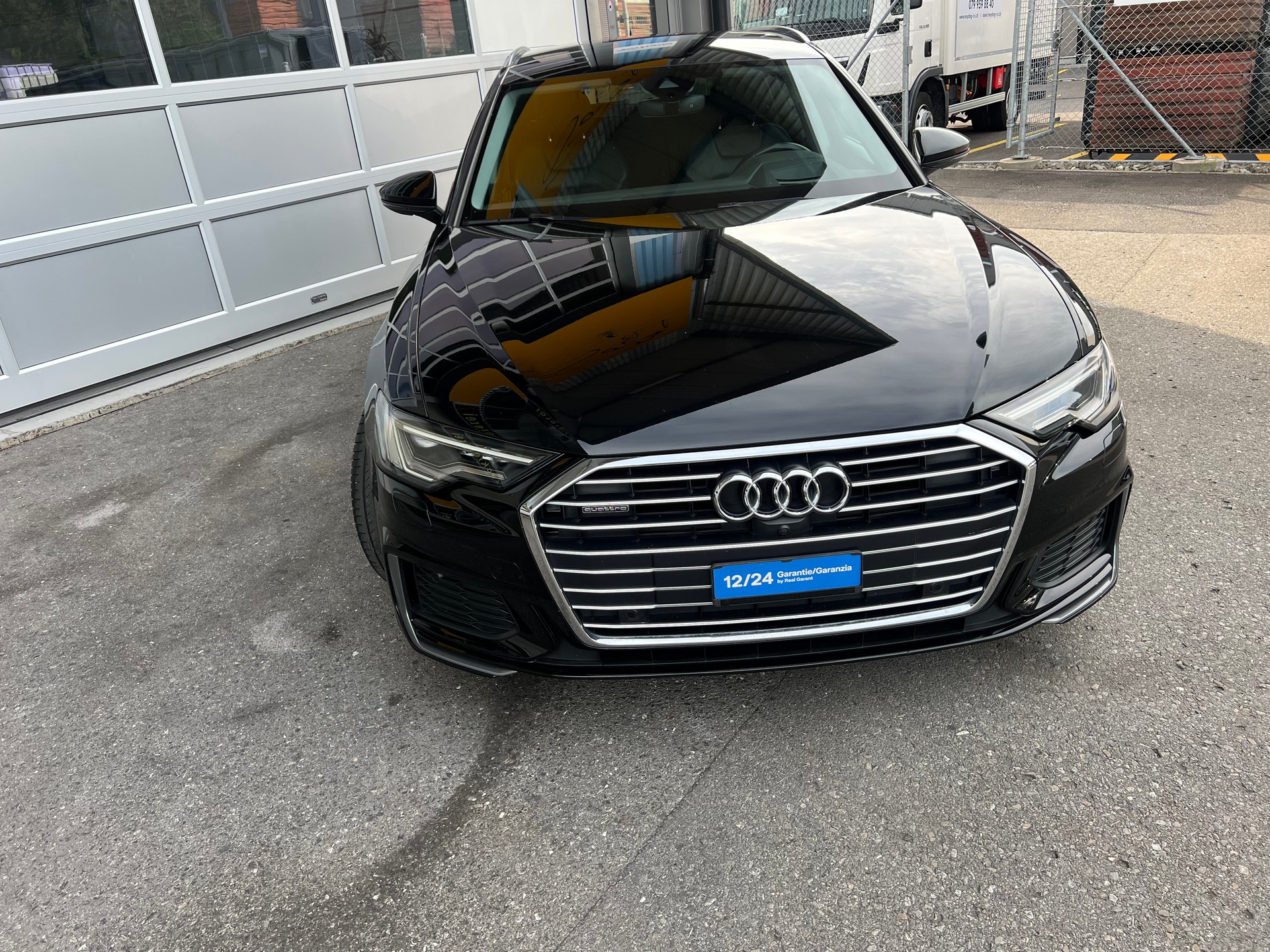 AUDI A6 Avant 55 TFSI S-Line Sport 4x4 S-tronic ** Navi * Head-Up Display * Teilleder * Matrix LED * 12/24 Mt. Garantie möglich ***-showroom-element-2