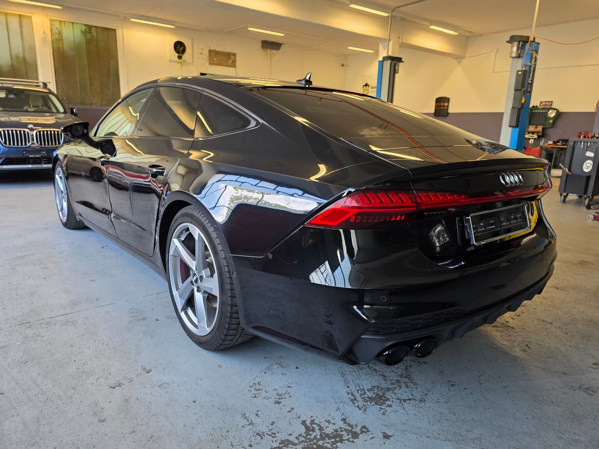 AUDI A7 Sportback 50 TDI quattro S-tronic-image-3