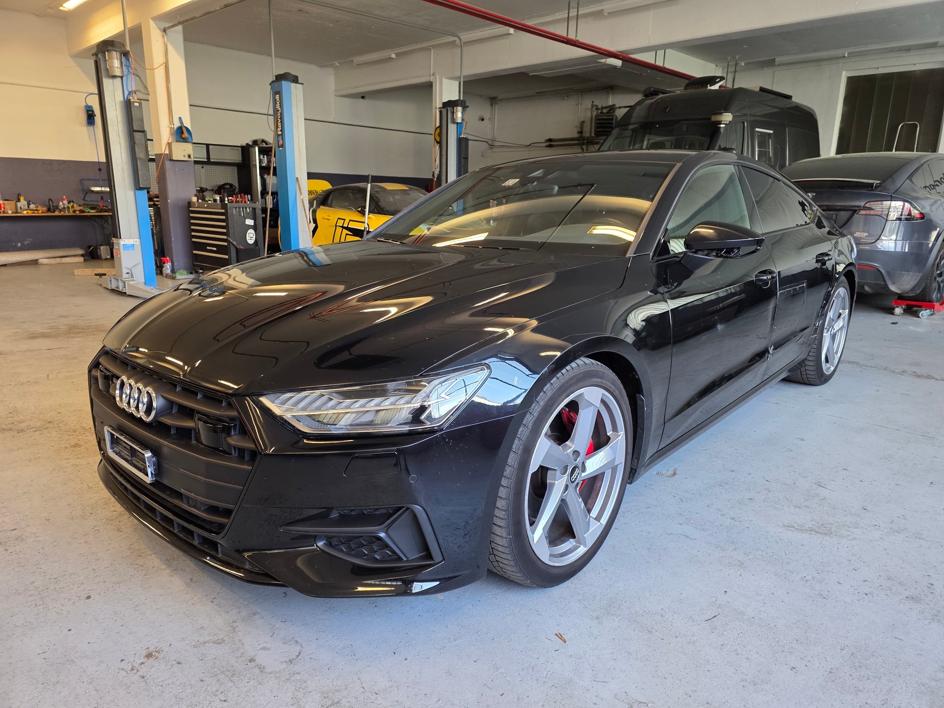 AUDI A7 Sportback 50 TDI quattro S-tronic-image-2