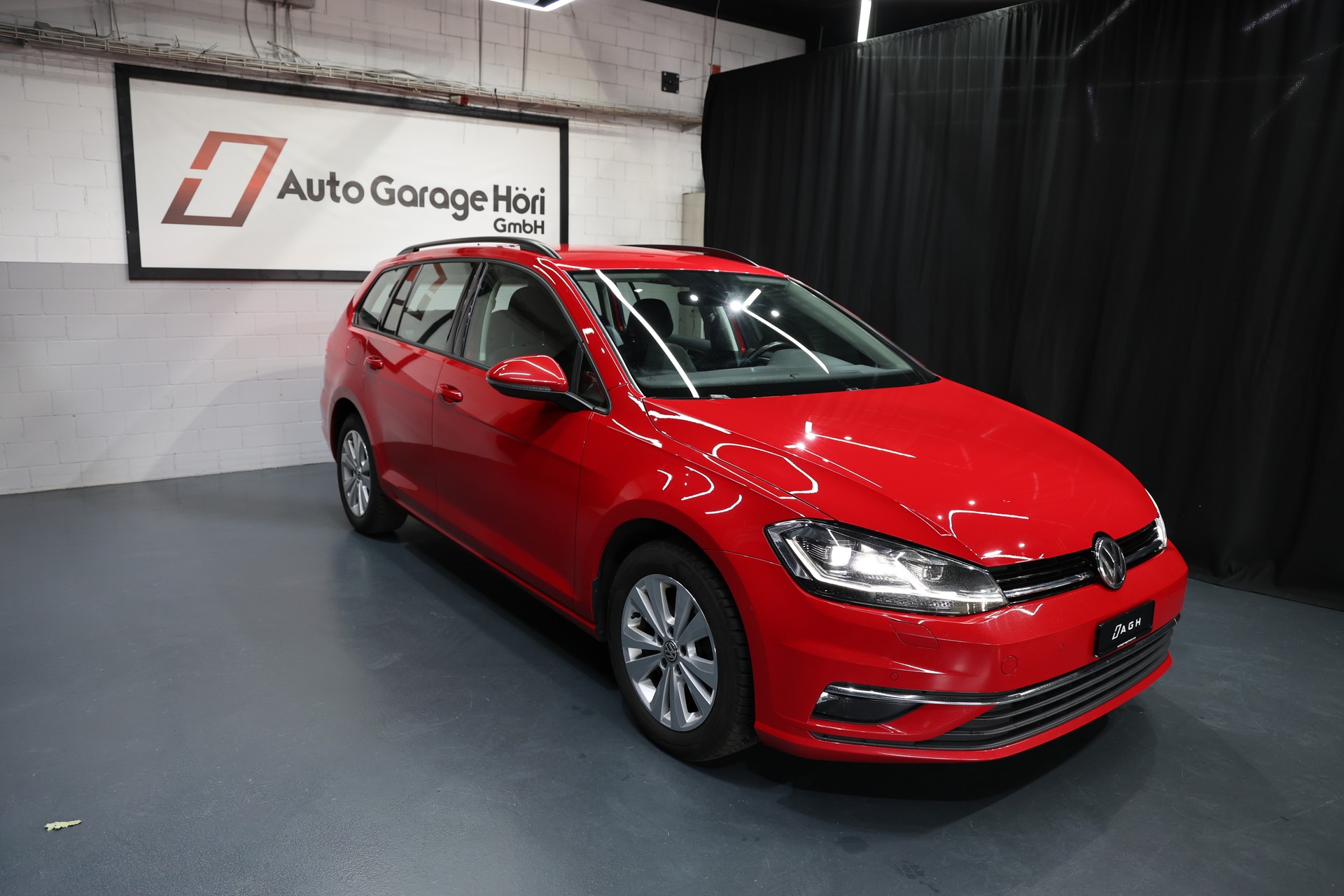 VW Golf Variant 2.0 TDI Comfortline DSG LED-image-7