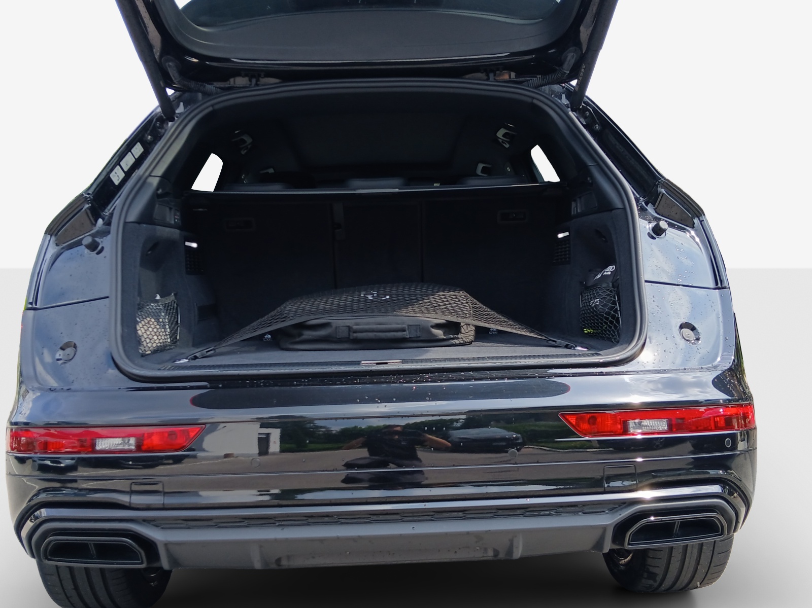 AUDI Q5 55 TFSI e PHEV S line quattro S-tronic-image-12