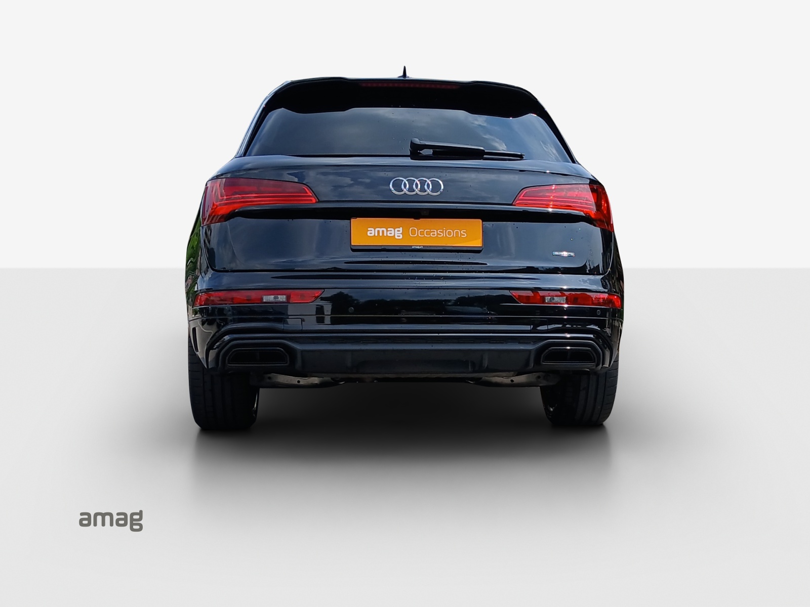 AUDI Q5 55 TFSI e PHEV S line quattro S-tronic-image-3