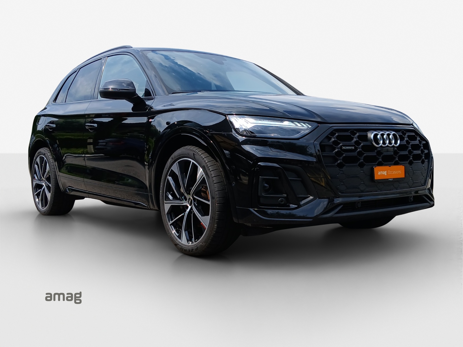 AUDI Q5 55 TFSI e PHEV S line quattro S-tronic-image-5