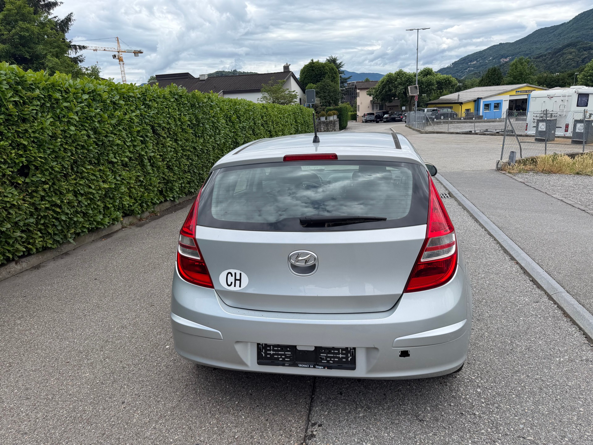 HYUNDAI i30 1.6 Swiss Plus Edition-image-4