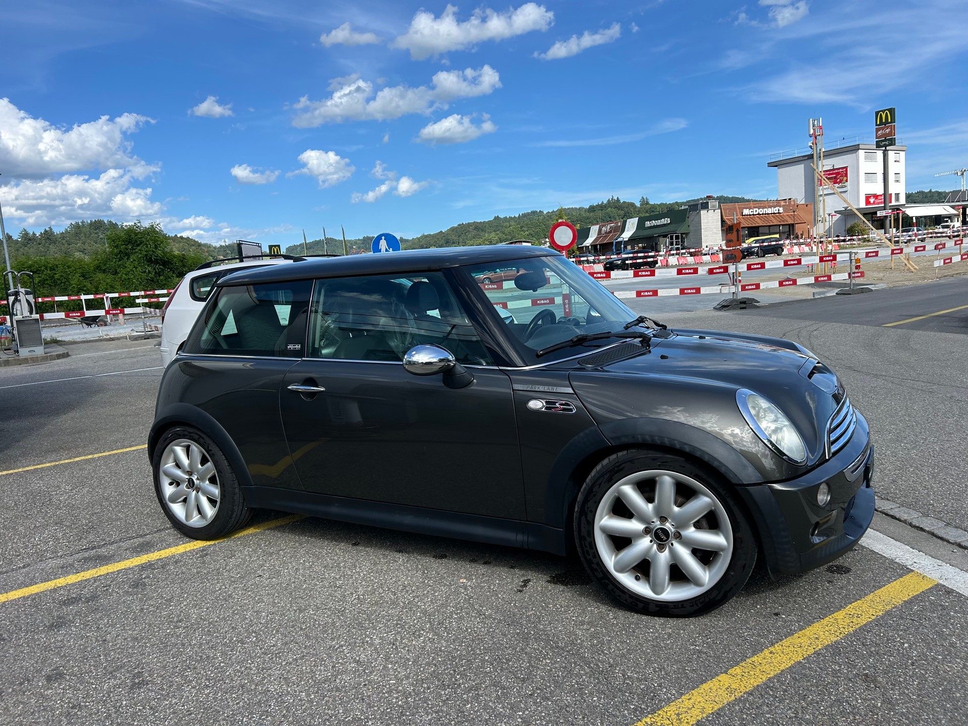 MINI Cooper S-image-3