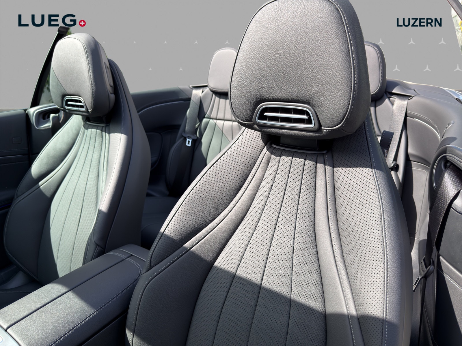 MERCEDES-BENZ CLE 300 Cabrio 4Matic 9G-Tronic-image-8