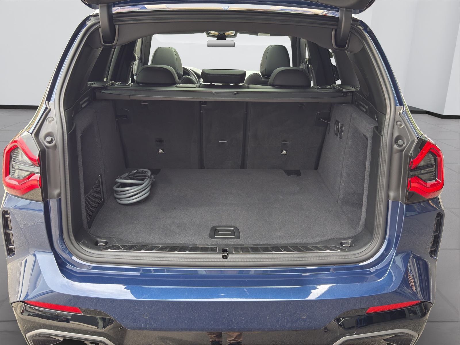 BMW iX3 IMPRESSIVE-image-13