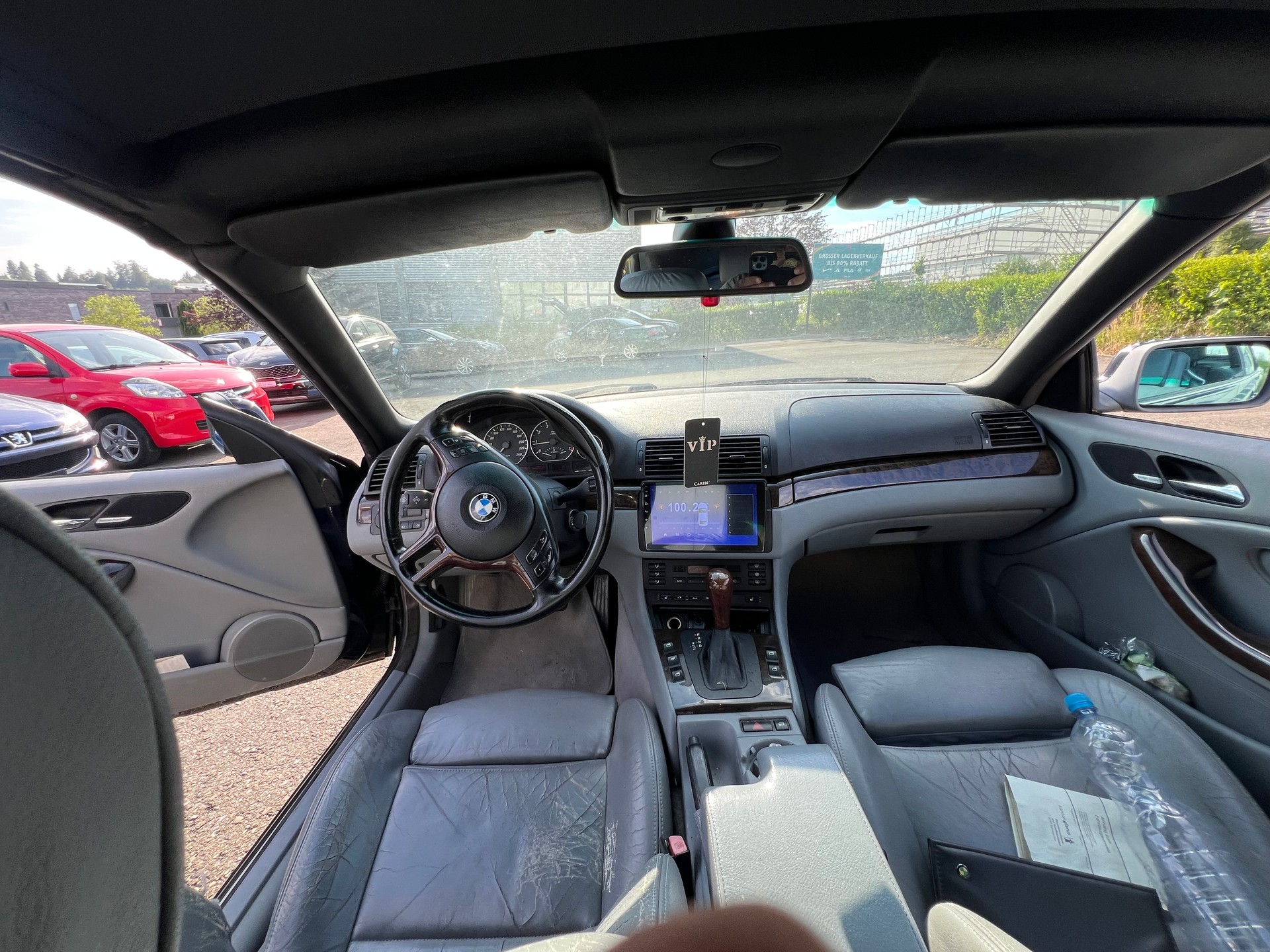 BMW 330Ci Cabriolet-image-7