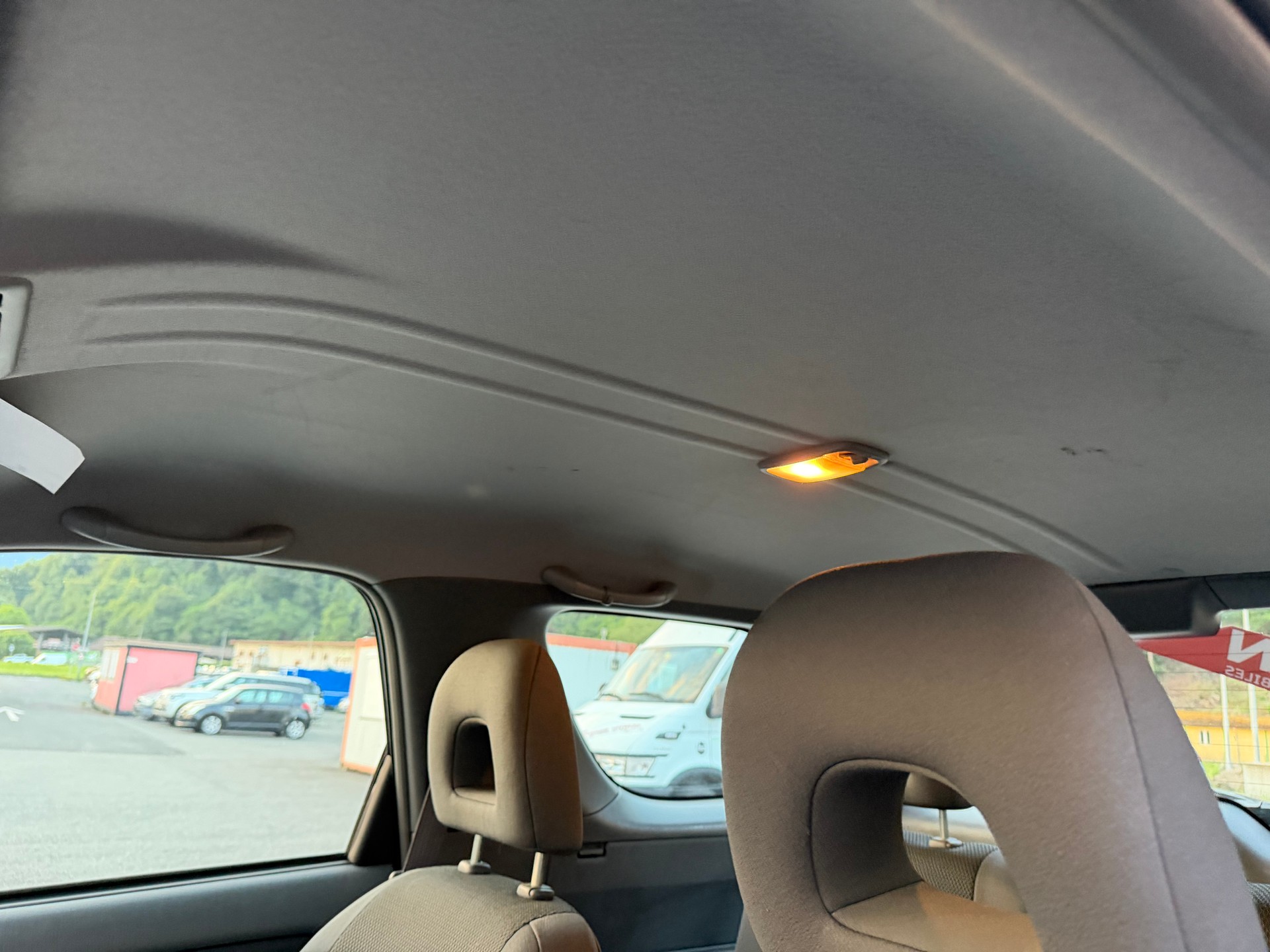 TOYOTA RAV-4 2.0 16V Linea Sol PROBLÈME BOITE VITESSE-image-36