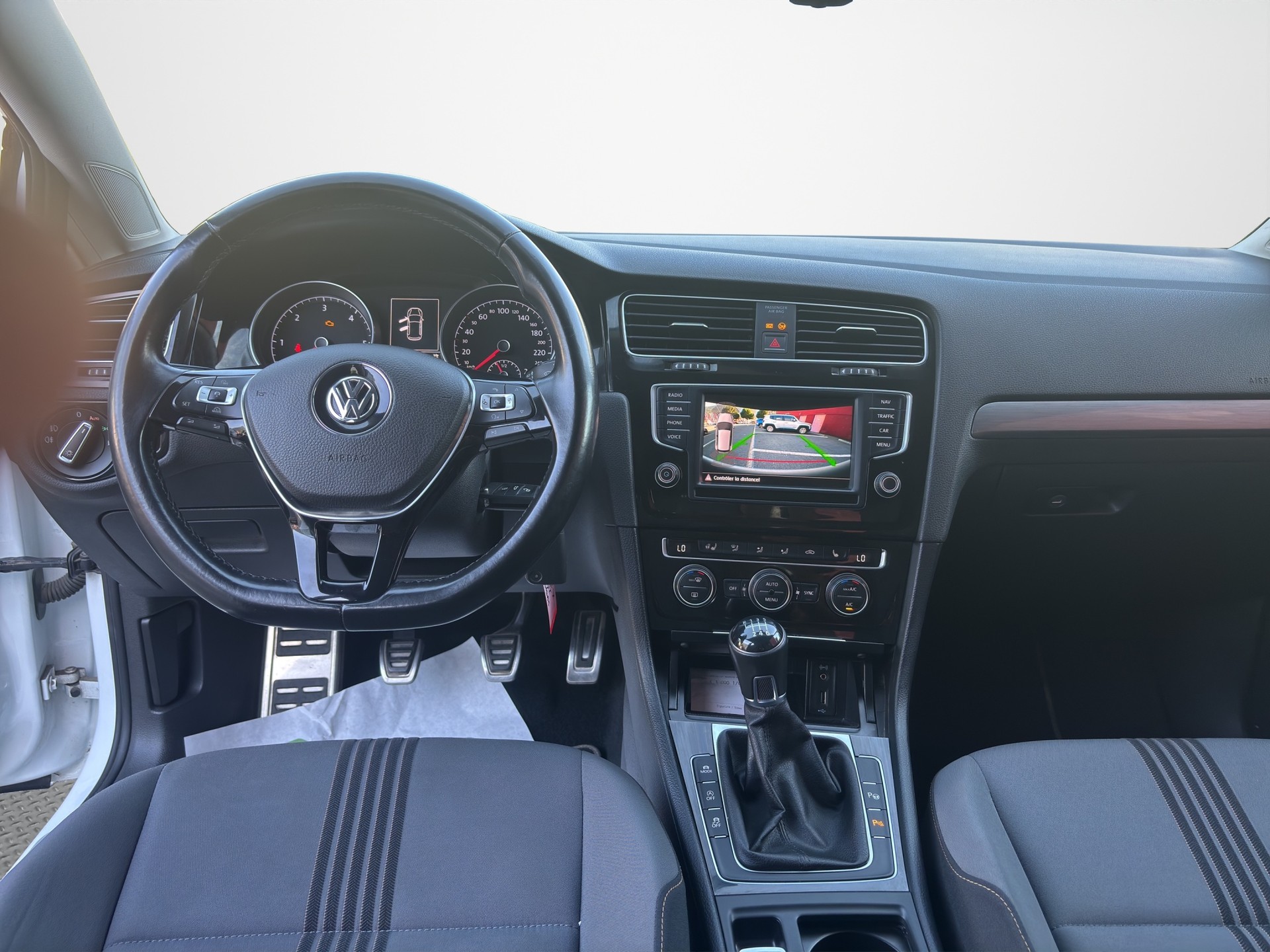 VW Golf 2.0 TDI Allstar 4Motion-image-11