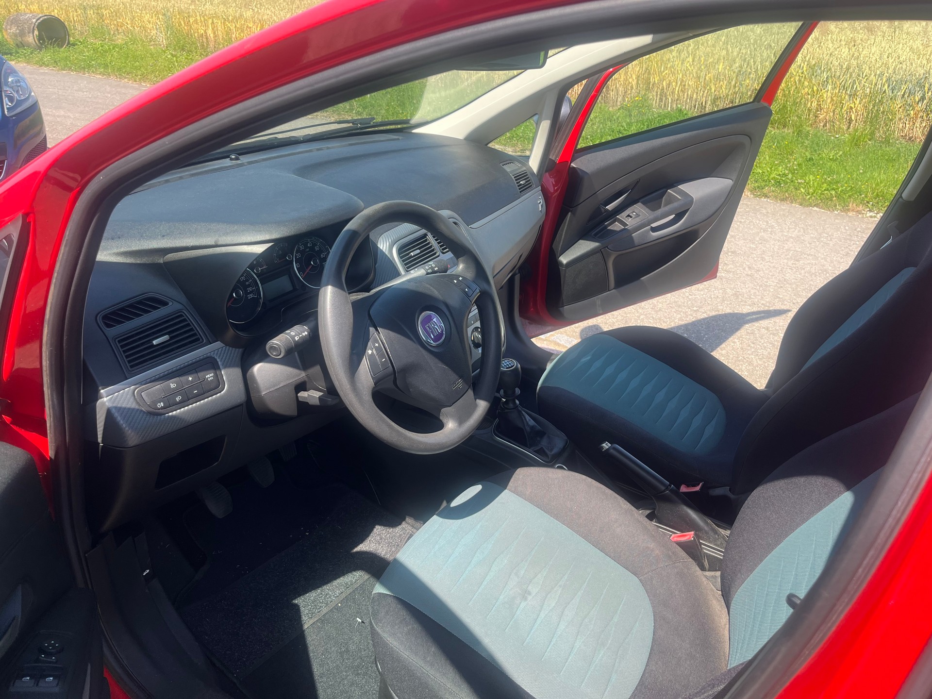FIAT Punto 1.4 16V Sport-image-6