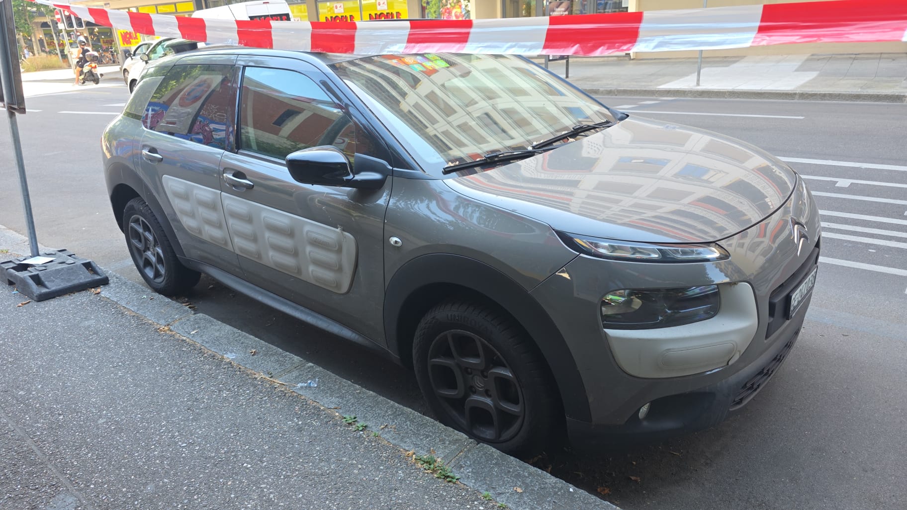 CITROEN C4 Cactus 1.2 e-VTi Feel ETG-image-2