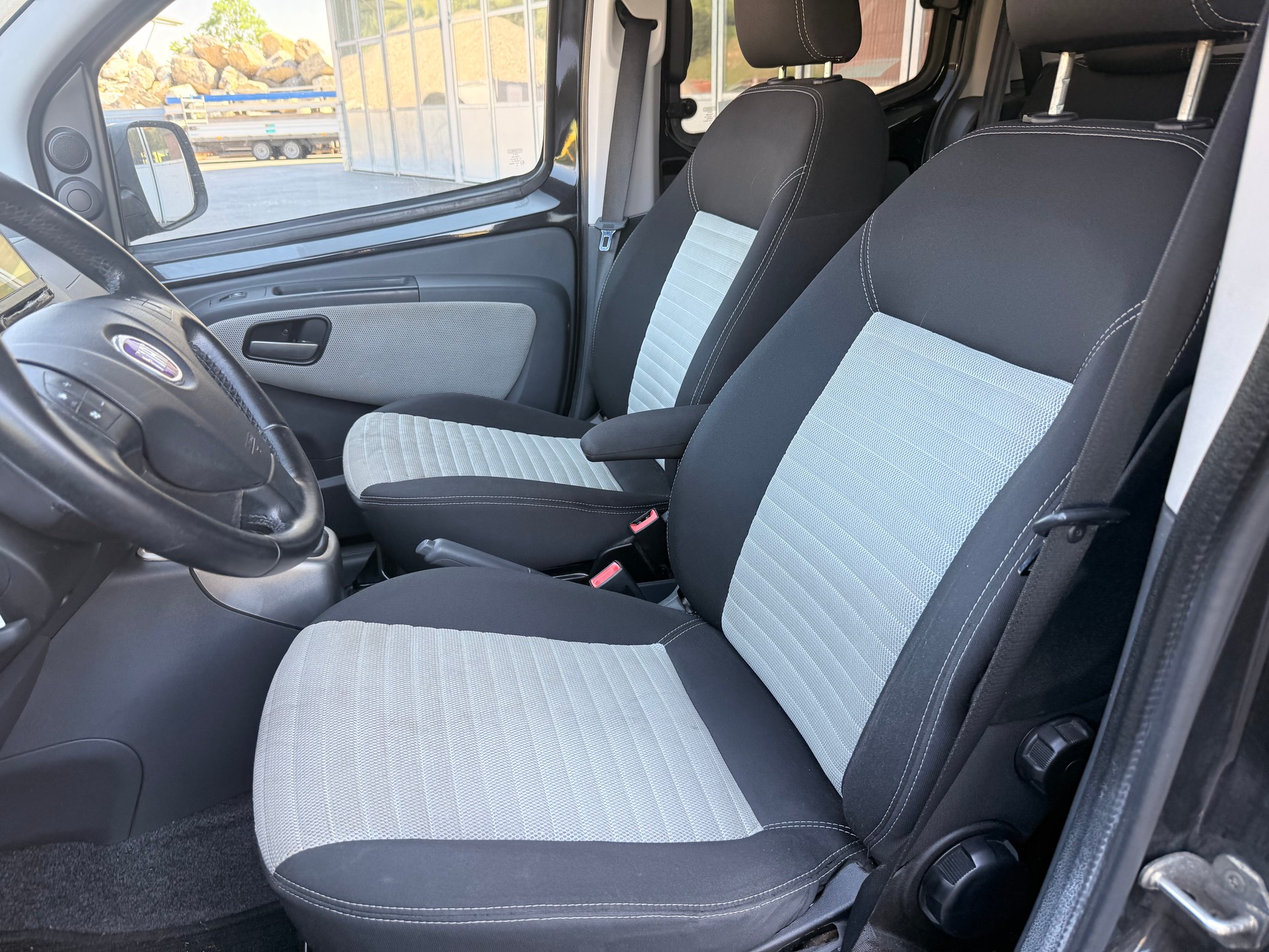 FIAT Qubo 1.3 JTD Dynamic-image-10